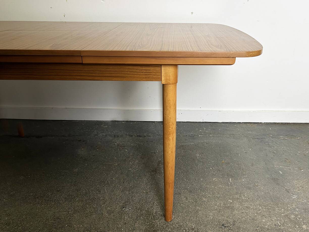 1960/70s Schreiber Mid-Century extending dining table 4 matching dining cha