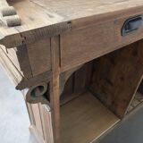 Store reception counter