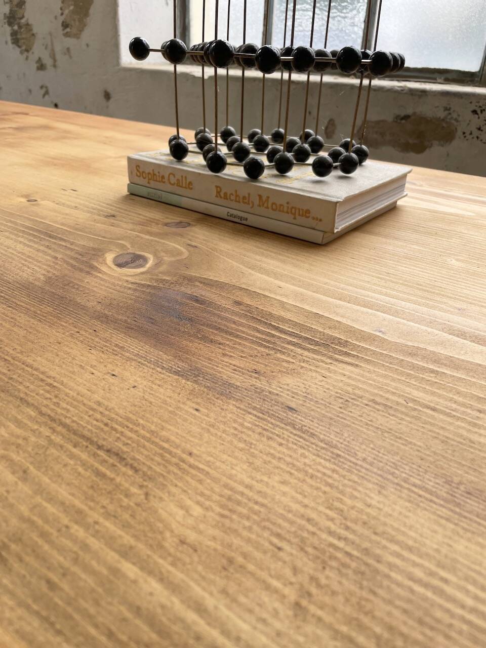 Farmhouse table with spindle legs 2.50m