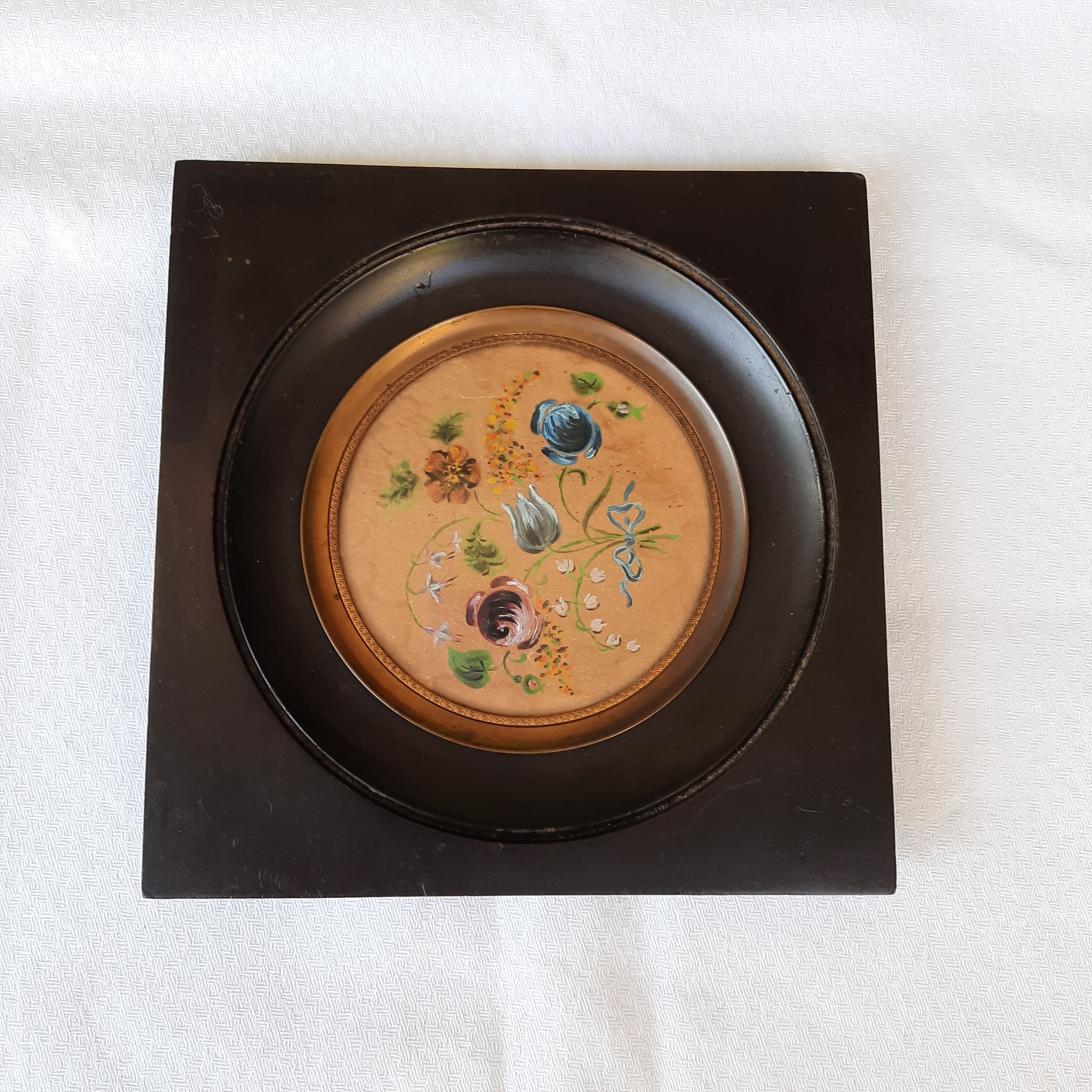 Paire de petites aquarelles de fleurs