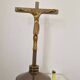 Jean Lambert-Rucki (1888-1967) - Importante sculpture en bronze doré - Christ en croix - Signée