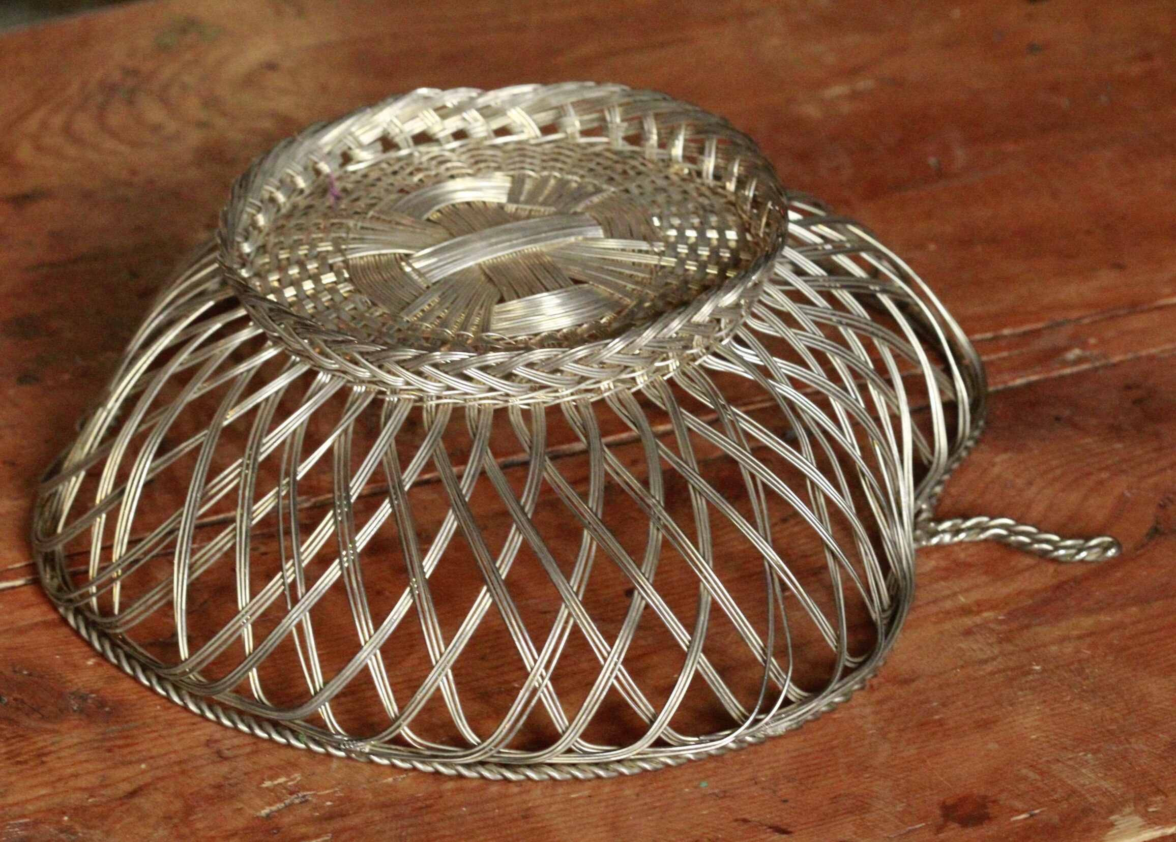 Braided metal basket