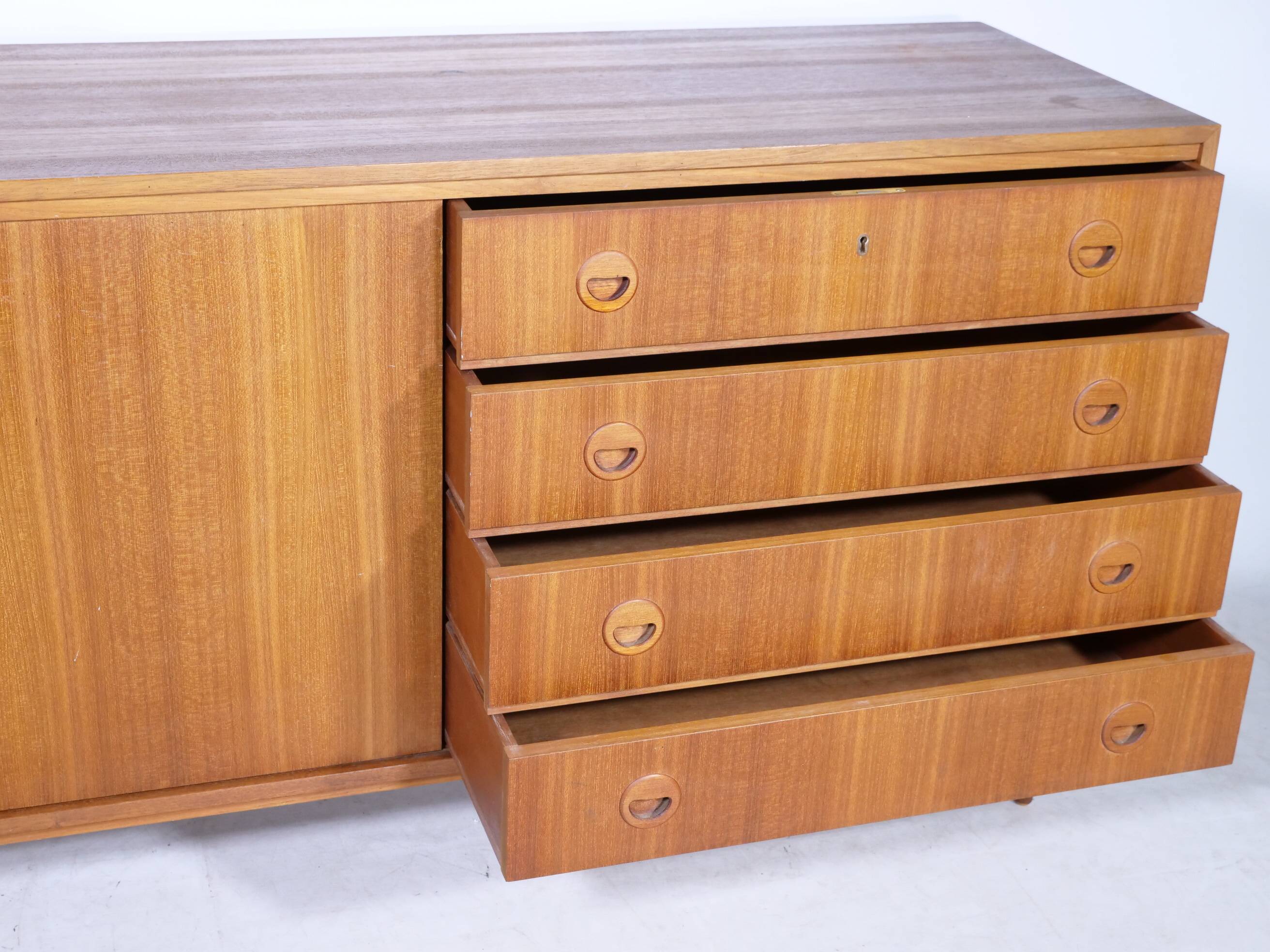 Buffet en teck des années 1960 par Musterring