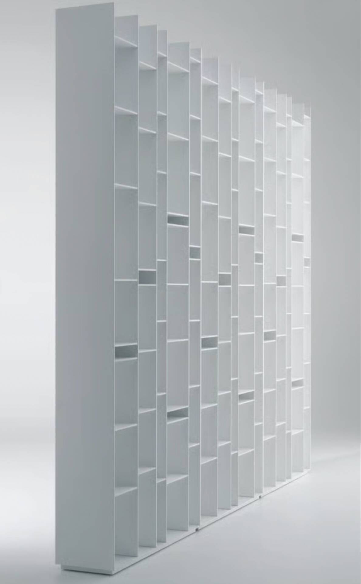 Bibliothèque Random 5C éditée par MDF Italia, dessinée par Neuland Ind