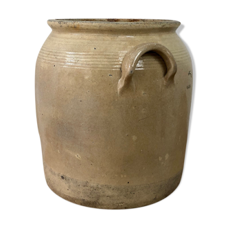 Beige varnished sandstone pot