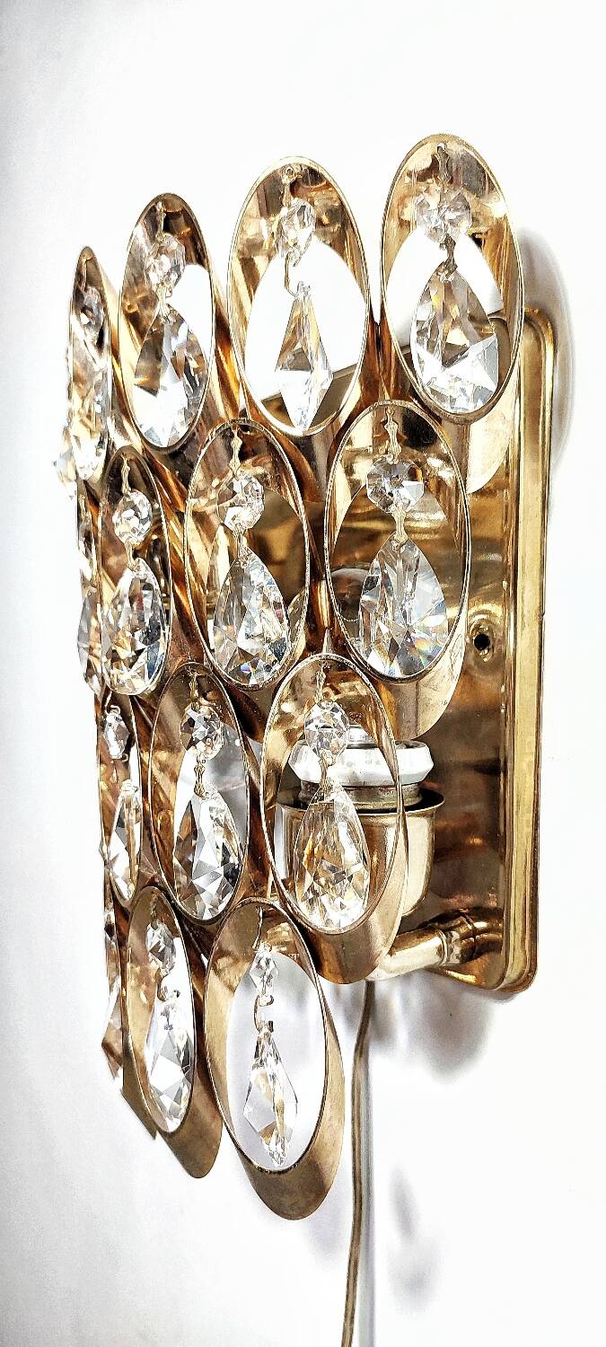 Par de apliques de cristales. Alemania, 1960s.