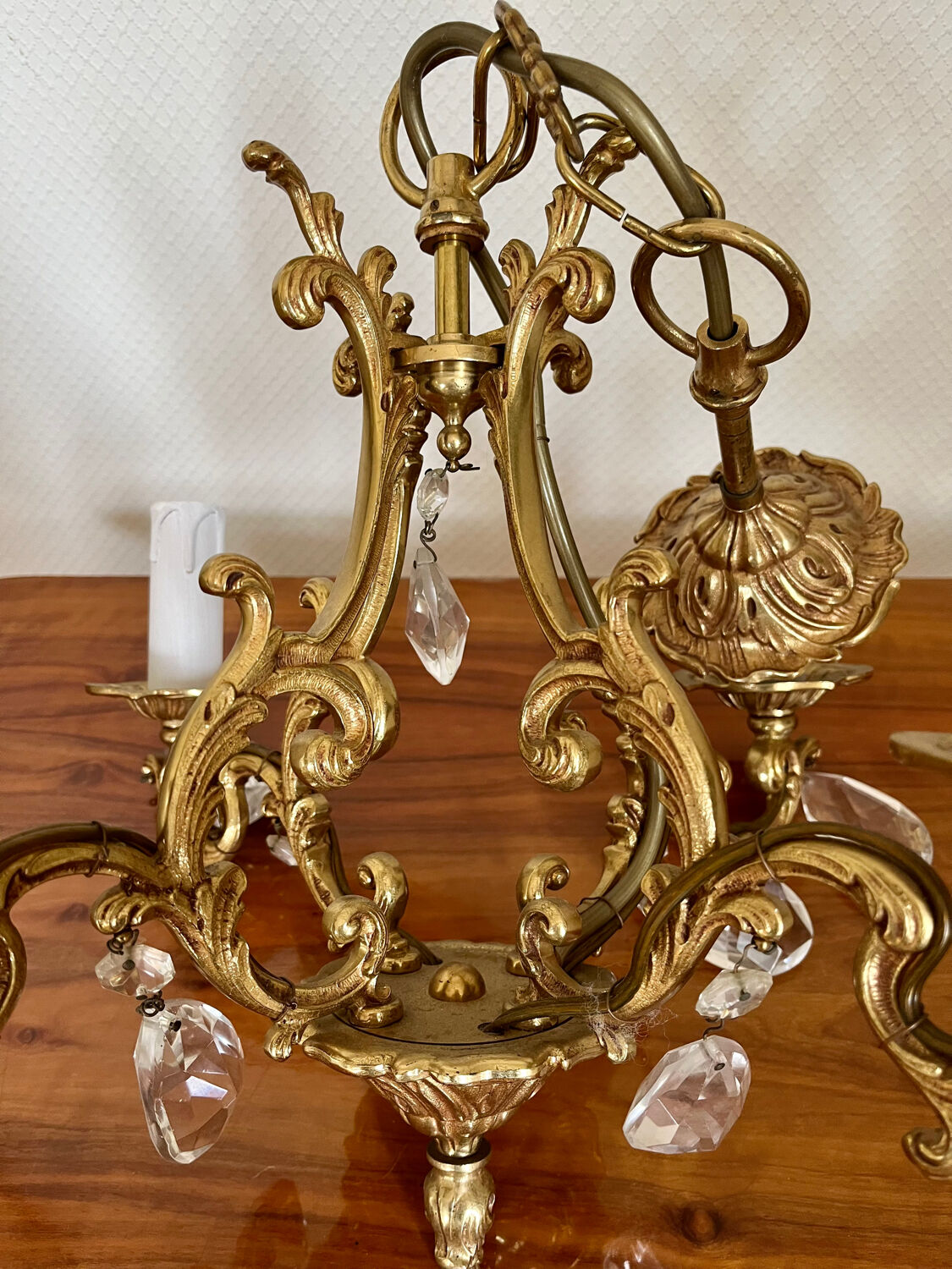 Lustre en bronze doré à pampilles anciennes