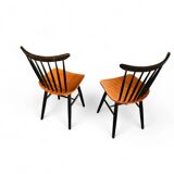 Set of 2 spindle back dining chairs, curved seating, teak wood seat, 1960s, Pastoe Holland, 1970s