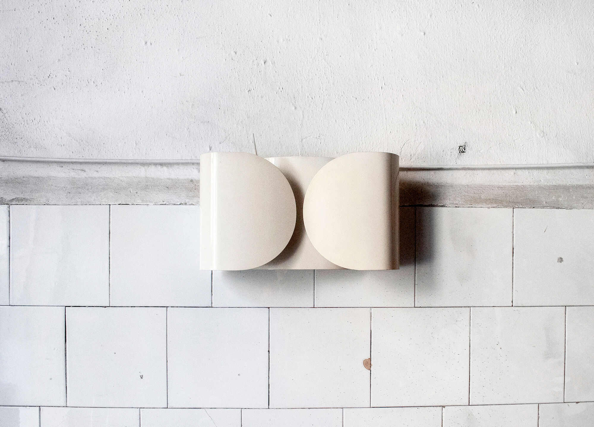 Pair of wall lamps Foglio di Tobia Scarpa for Flos Italia Year 1966