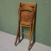 Chaise pliante pour enfants Venesta 1ère moitié du 20ème siècle.