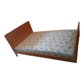 Lit vintage en bois 120 cm – années 50/60 – esprit moderniste