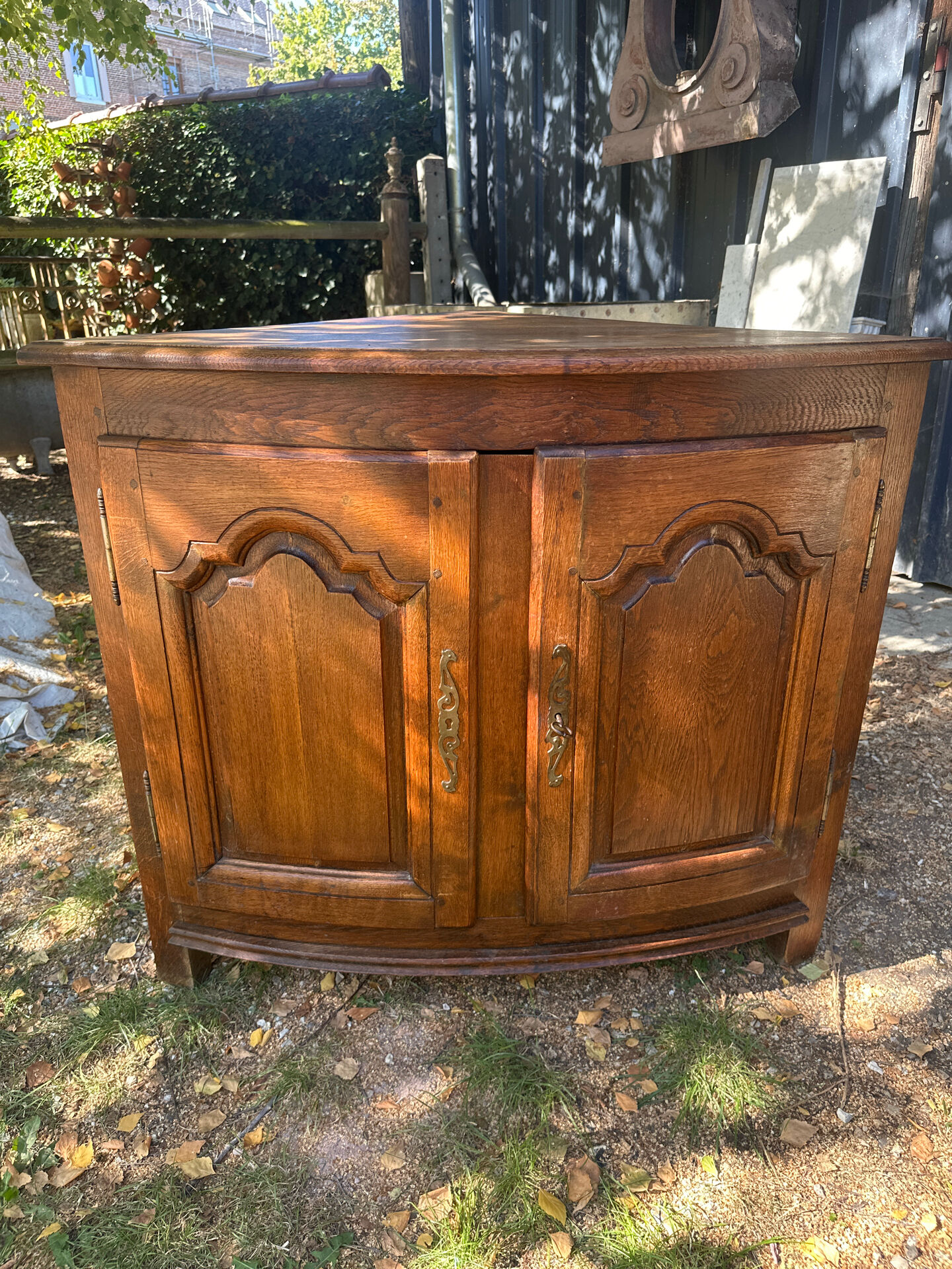 Oak corner unit