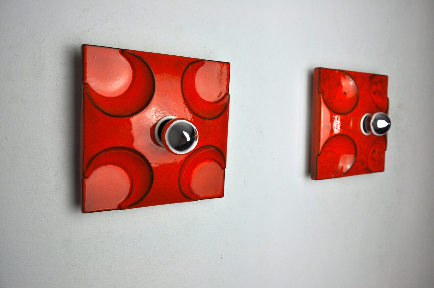 Pair of Fat Lava wall lamps by Hustadt Leuchten, Red ceramic, Germany, 1960