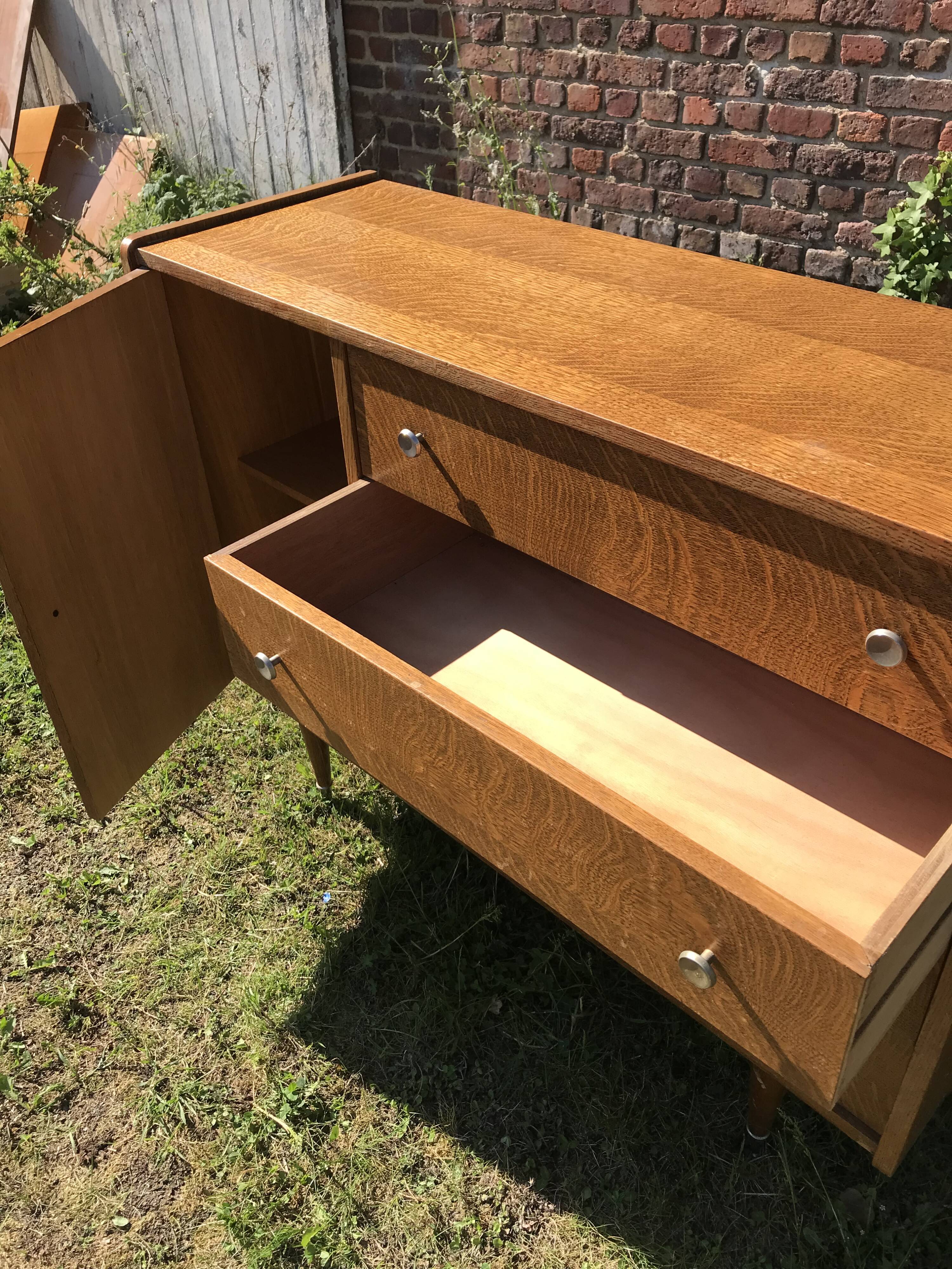 Vintage chest of drawers