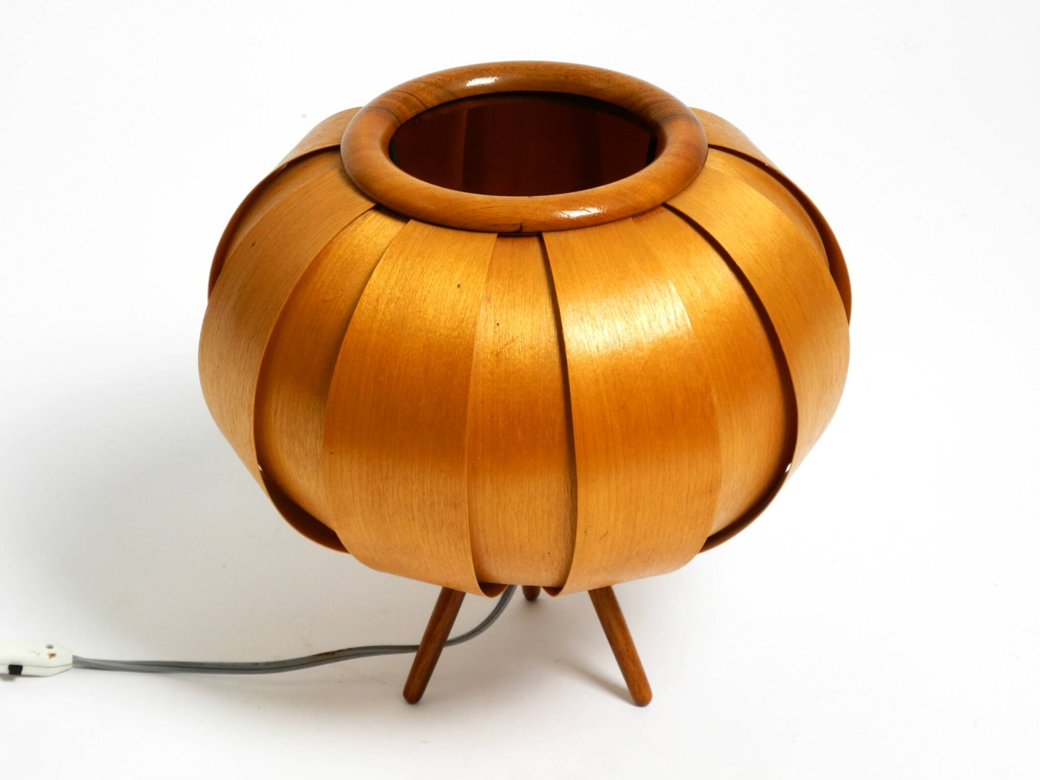 Very rare Mid Century Modern birch bentwood lamella tripod Table Lamp