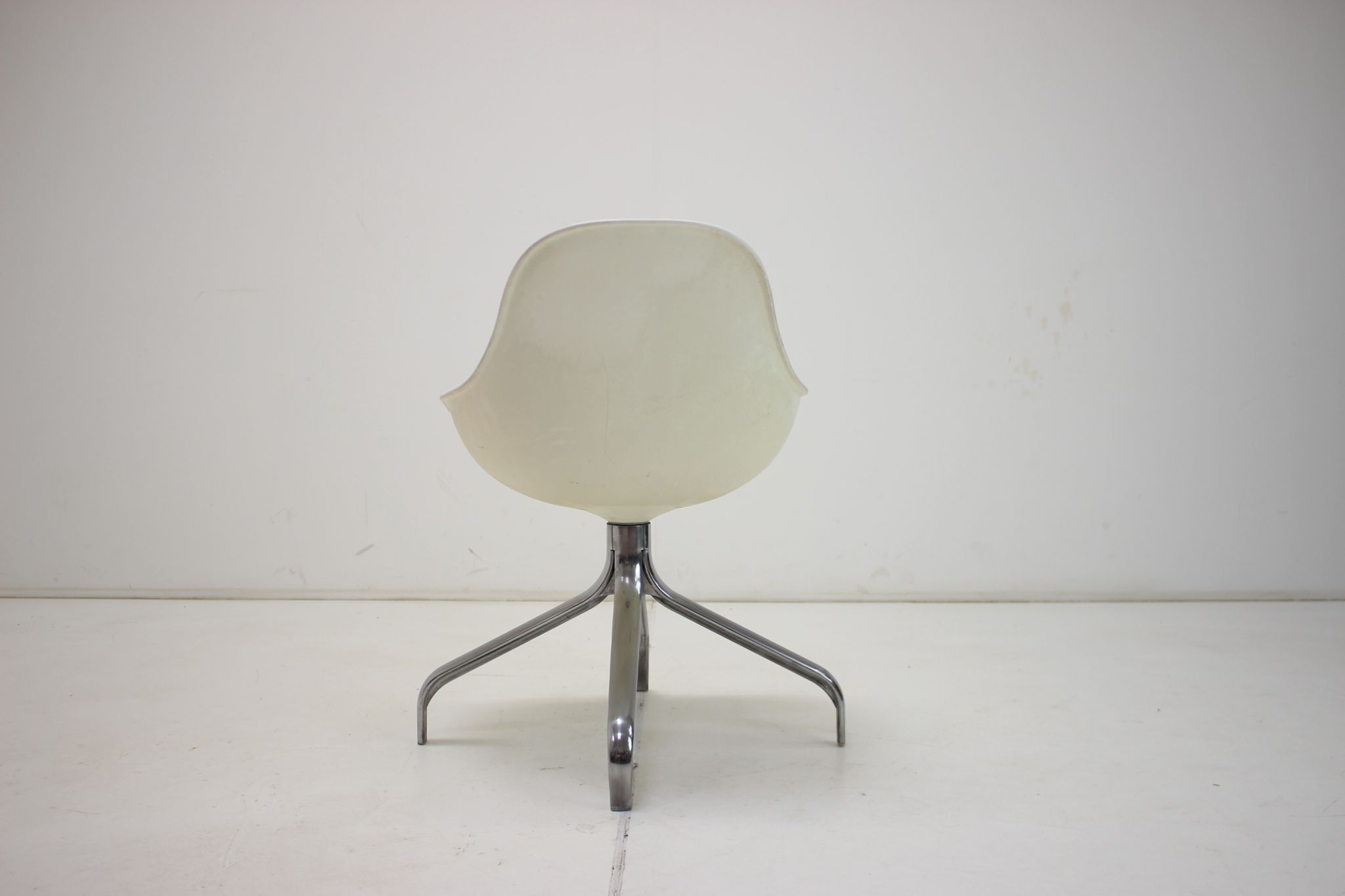 Chaise pivotante par Chris Martin pour Ikea années 2000