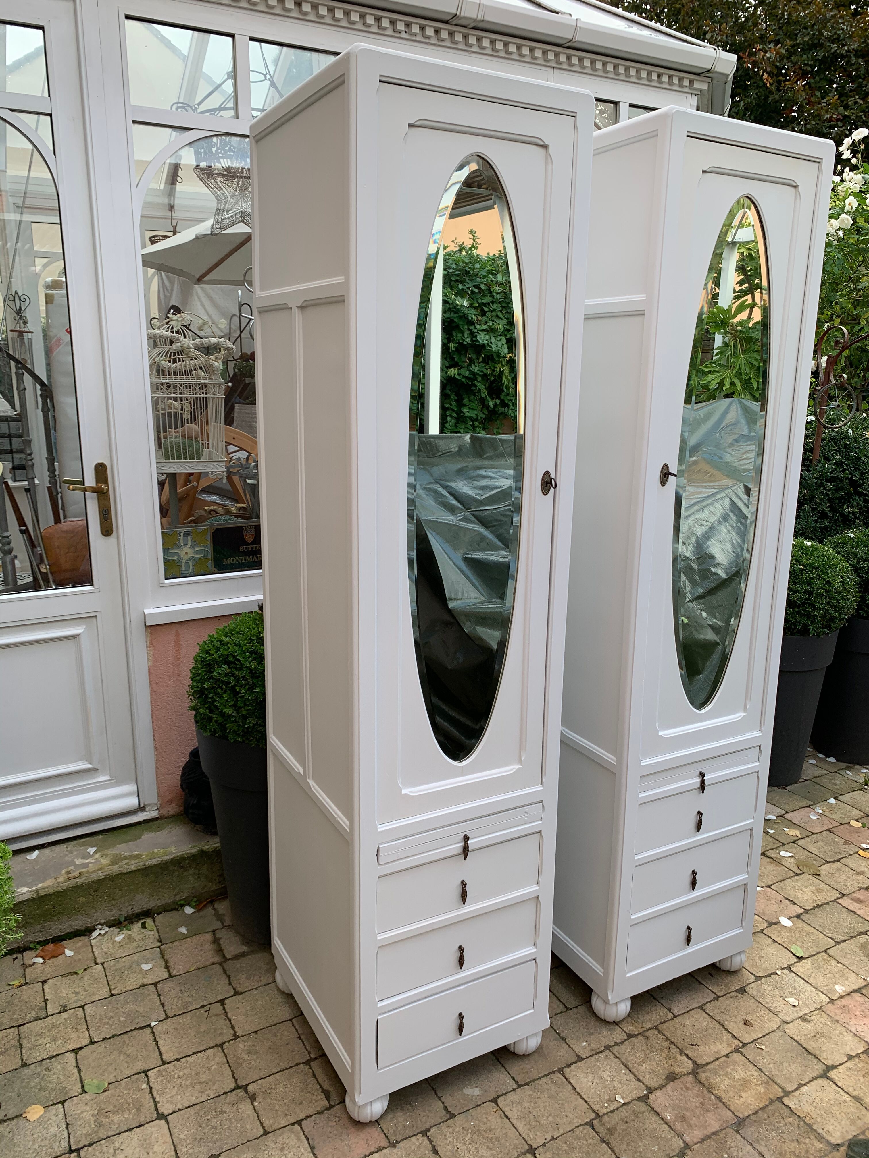 1930s Parisian double wardrobe