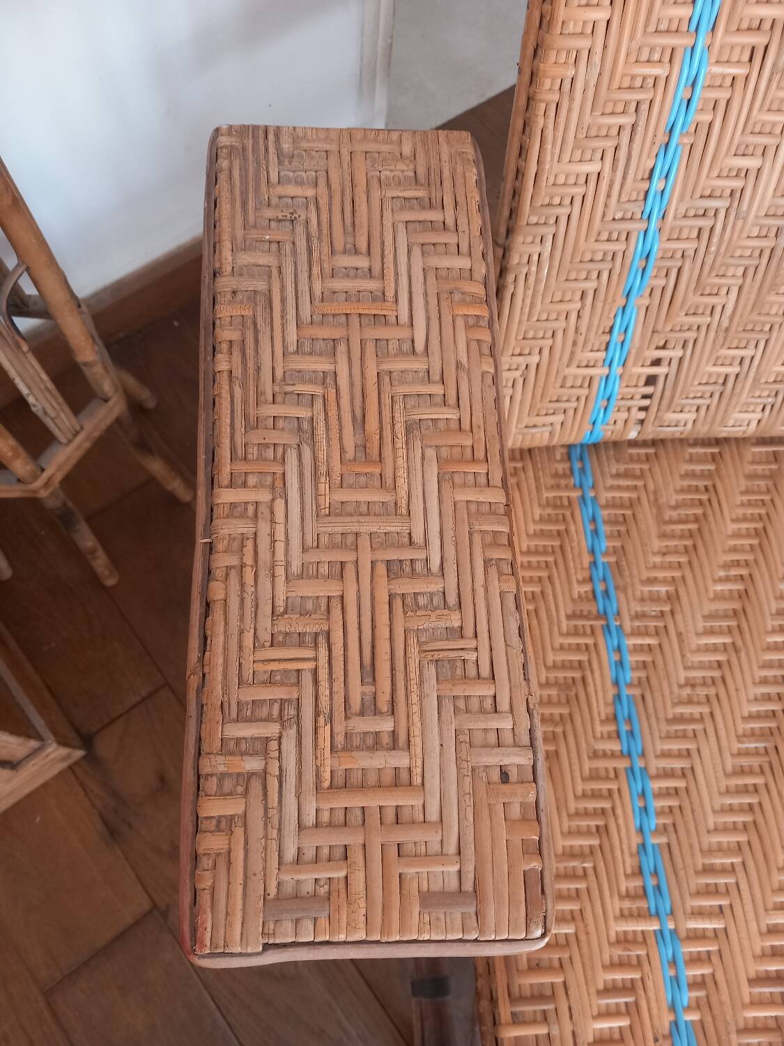 Rattan lounge chair