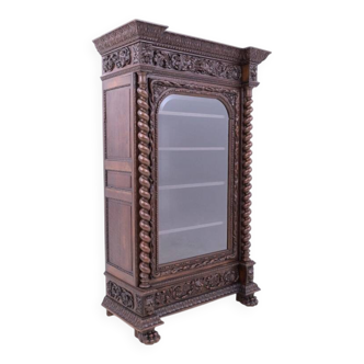 Hunting library, France, around 1860. After renovation.