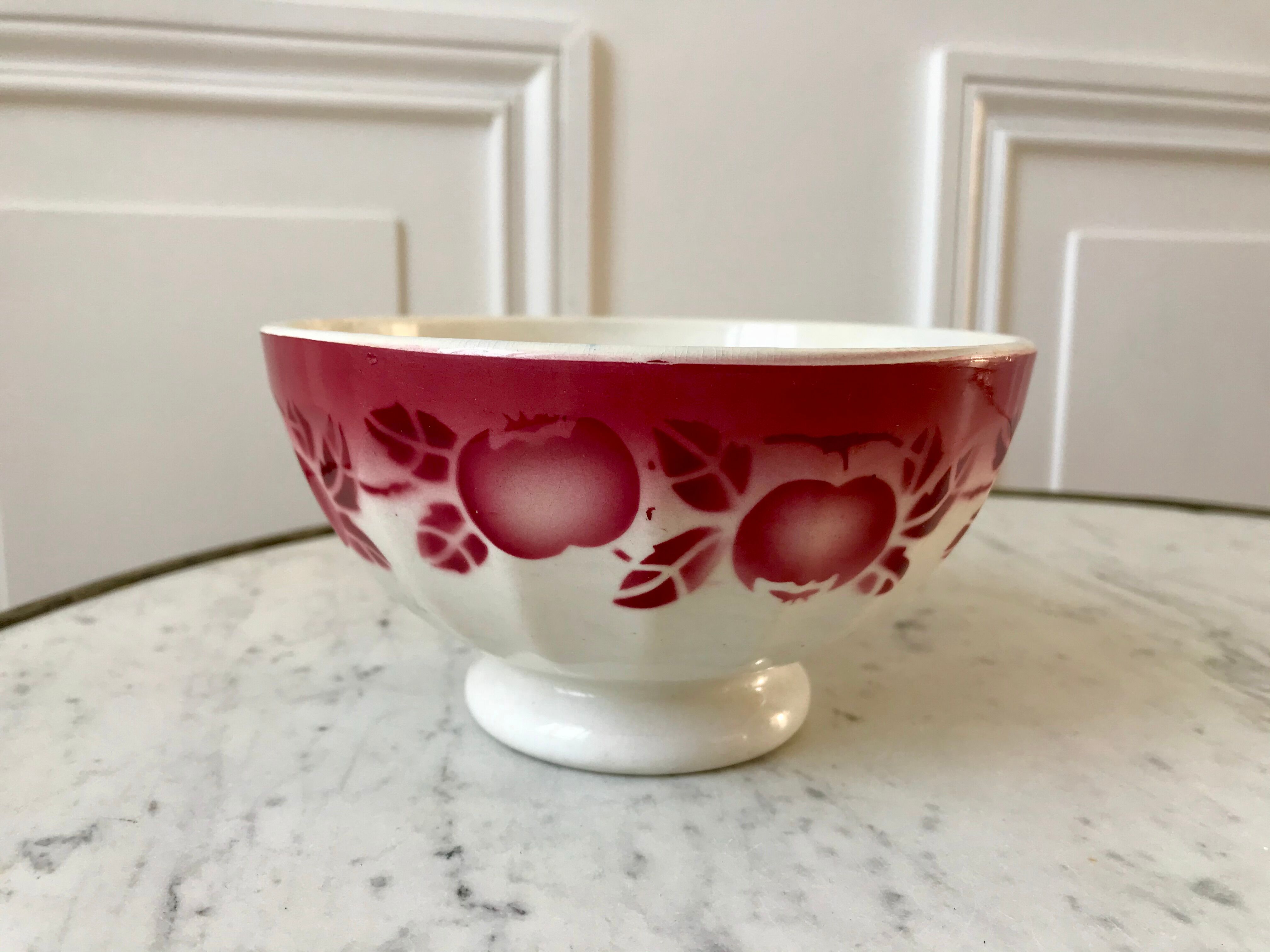 Terre de Fer bowl Badonviller pink early twentieth century
