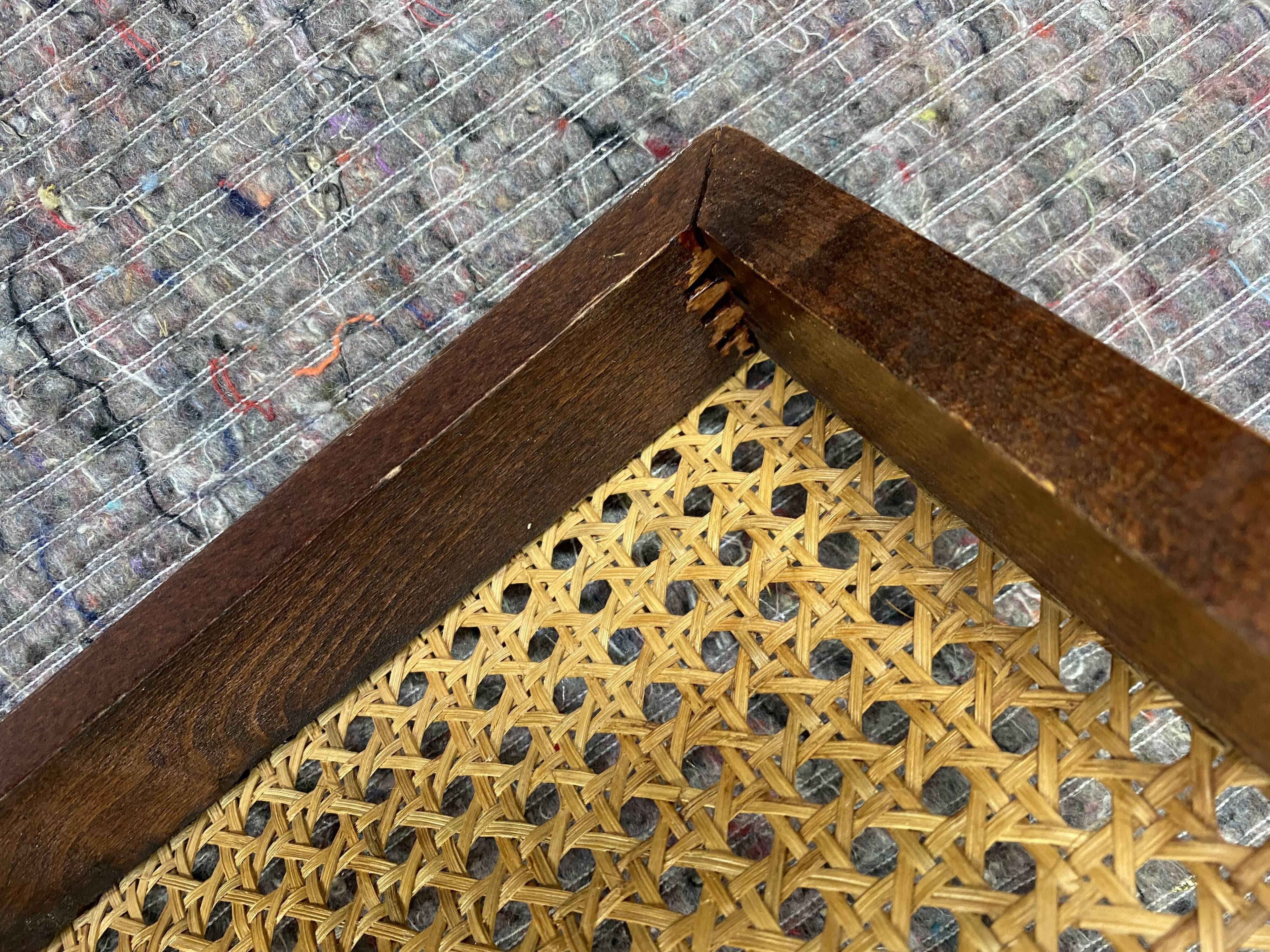 Lot folding chairs in canning