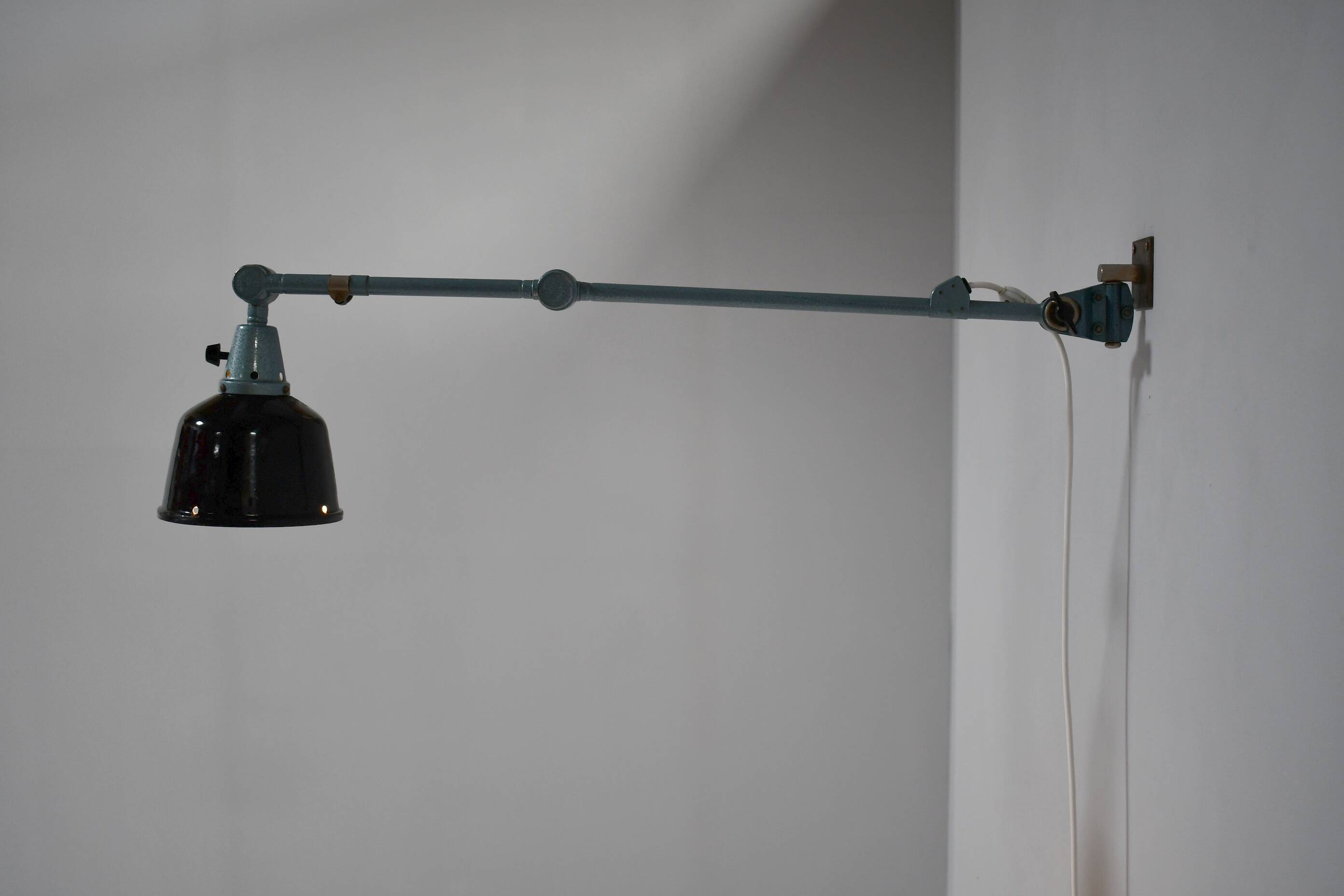 Articulating studio lamp by Midgard. Germany 1950s