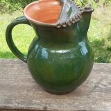 Pichet en terre cuite vernissée milieu XXème