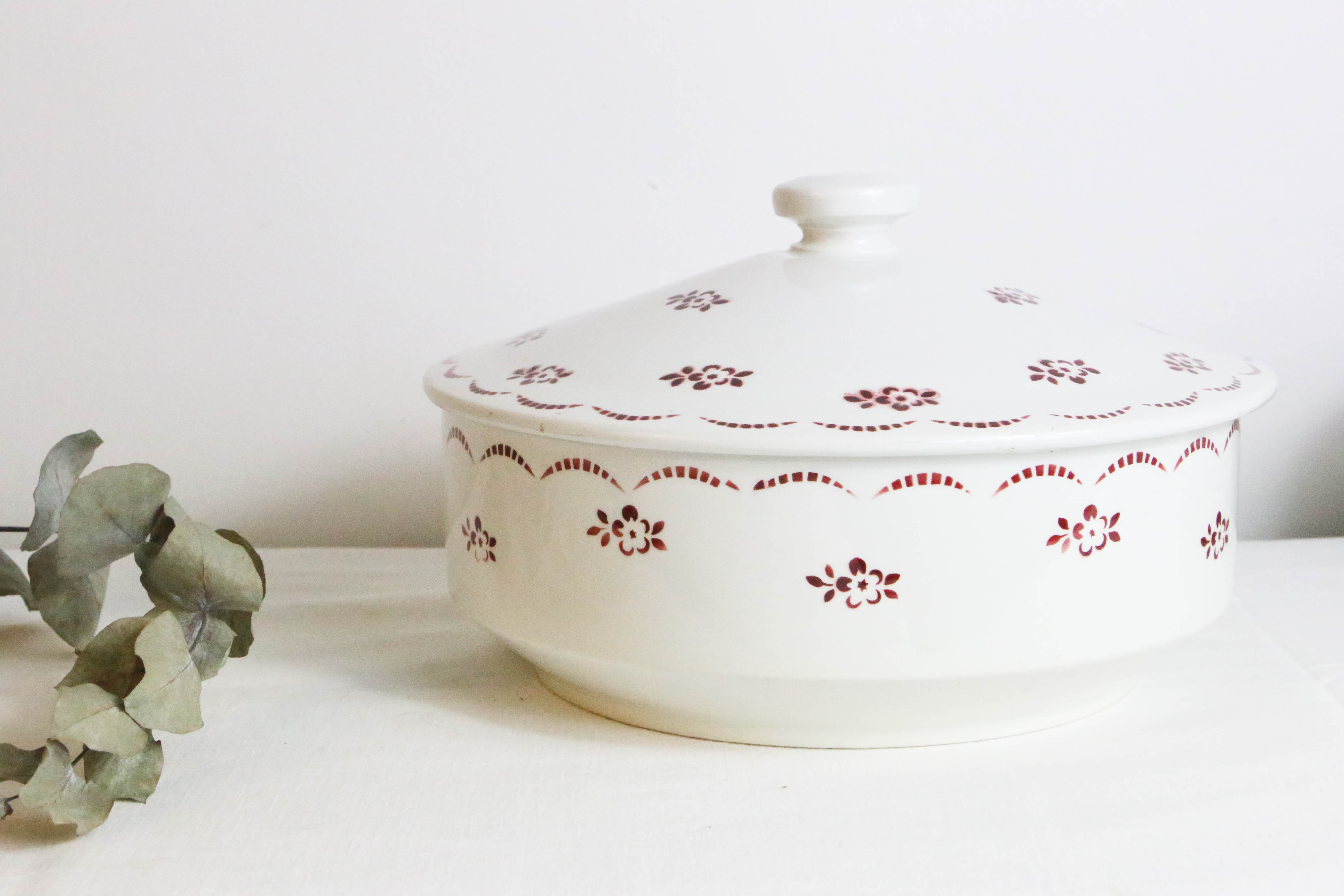 Ceramic soup kitchen, Moulin des Loups, vintage