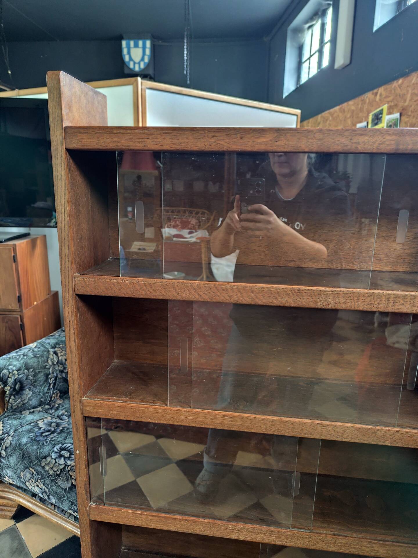 Bookshelf from the 50s/60s