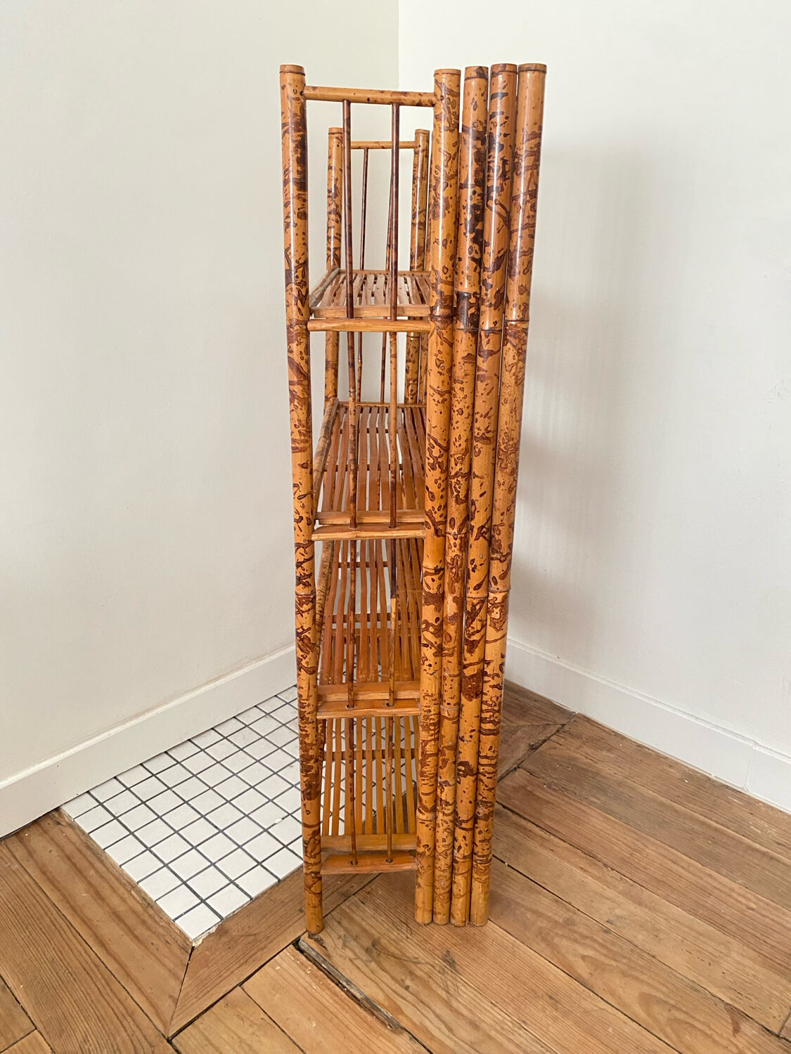 70's foldable bamboo shelf