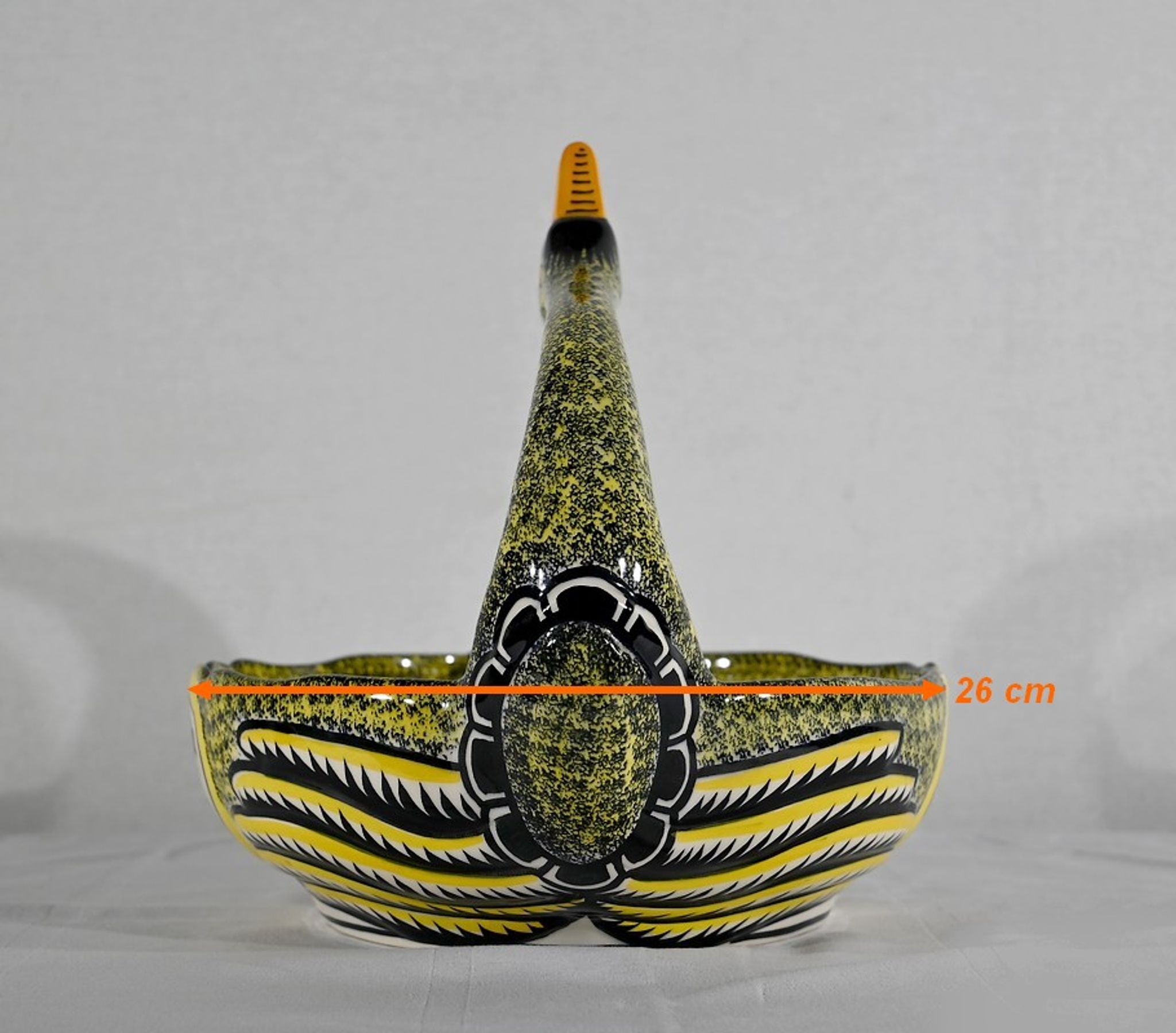 Earthenware basket, Manufacture Henriot Quimper – Mid-twentieth century