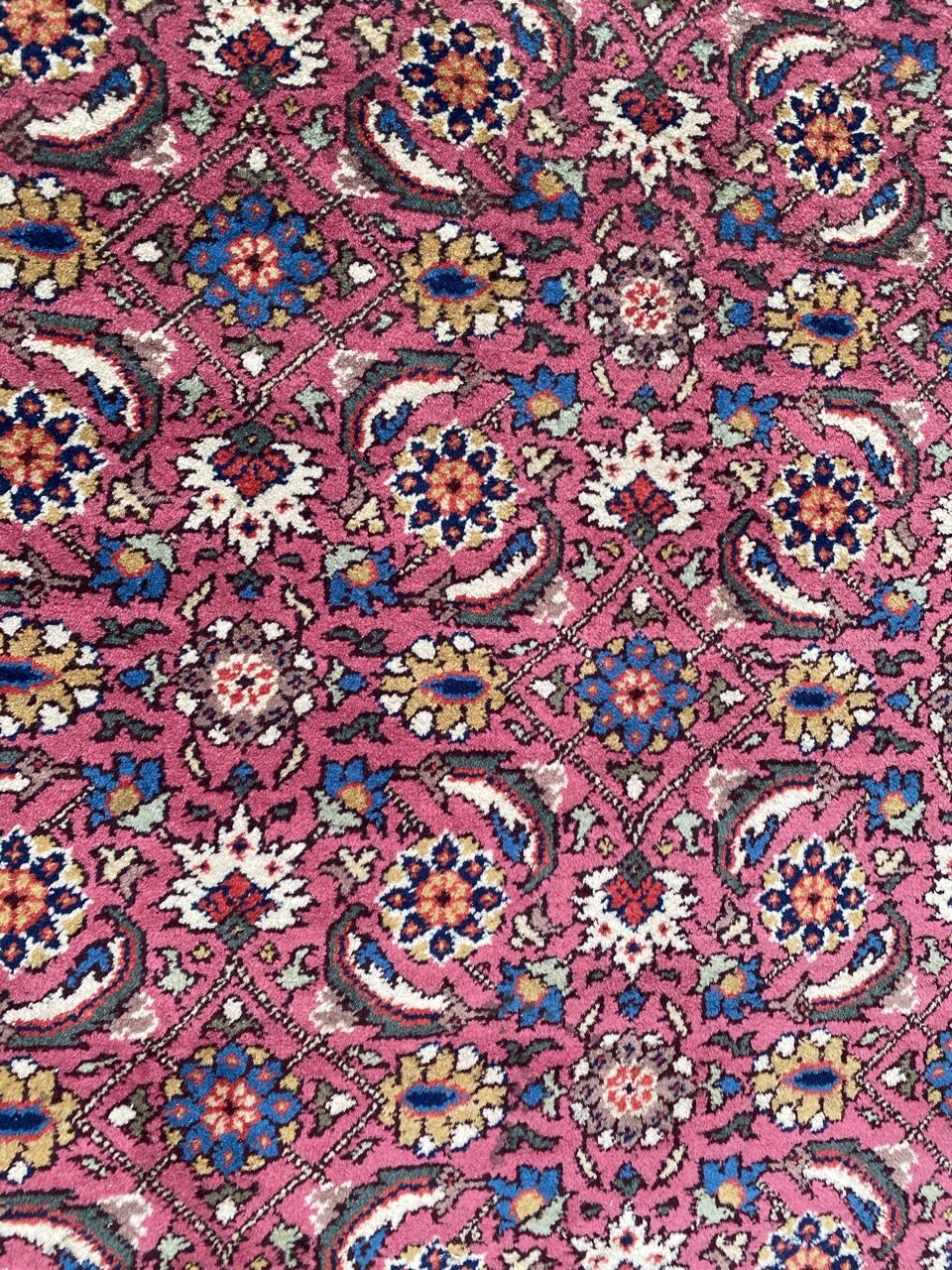 Beautiful vintage Transylvania handmade Persian style carpet 131x220 cm