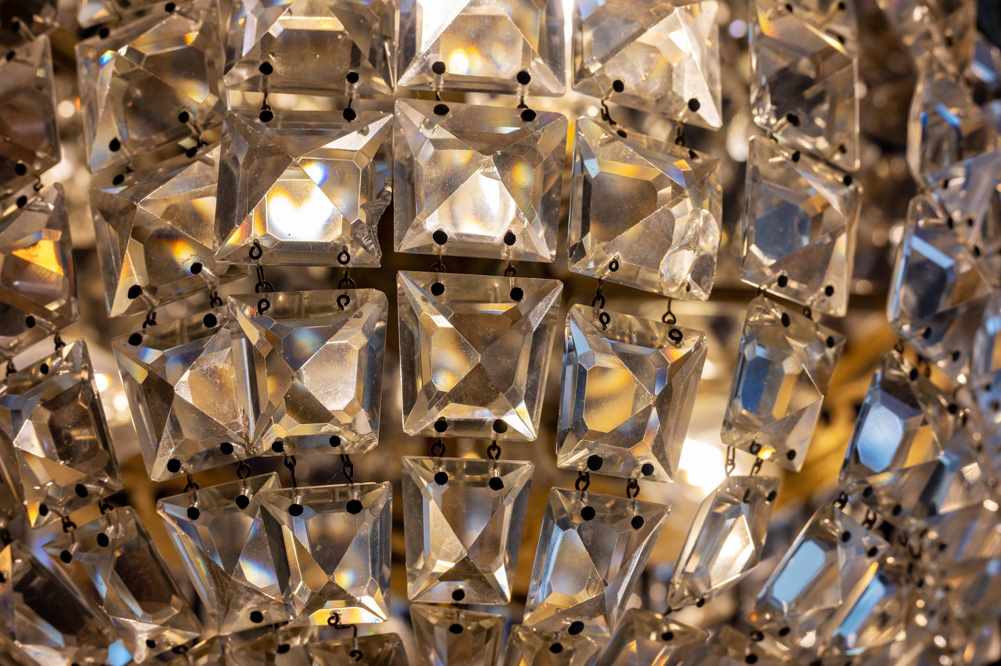 Beautiful antique French "Sac a Perle" chandelier