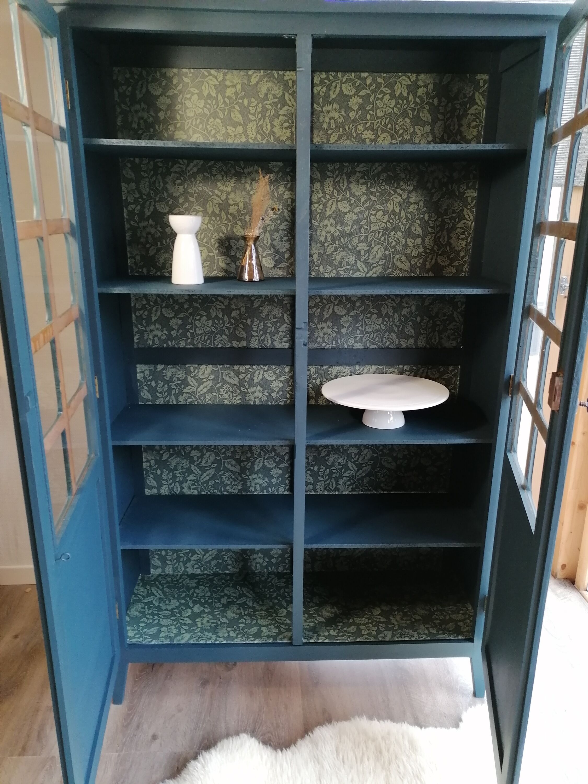 Parisian glazed wardrobe