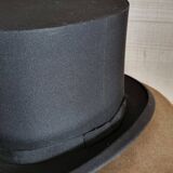 Old hat box with top hat
