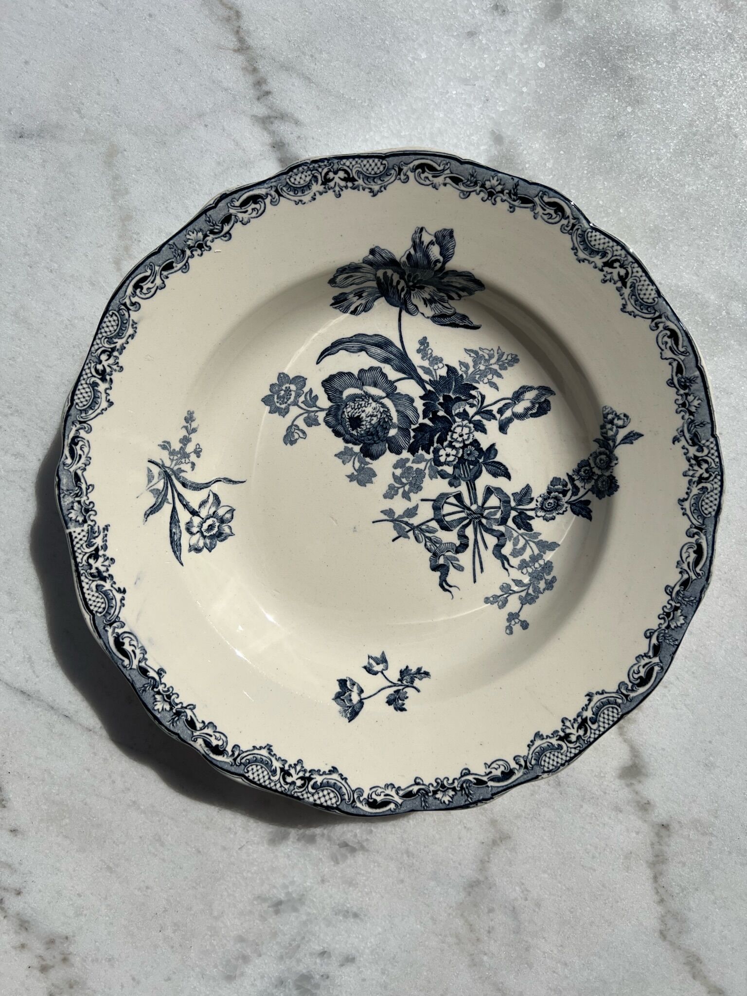 2 hollow plates Sarreguemines