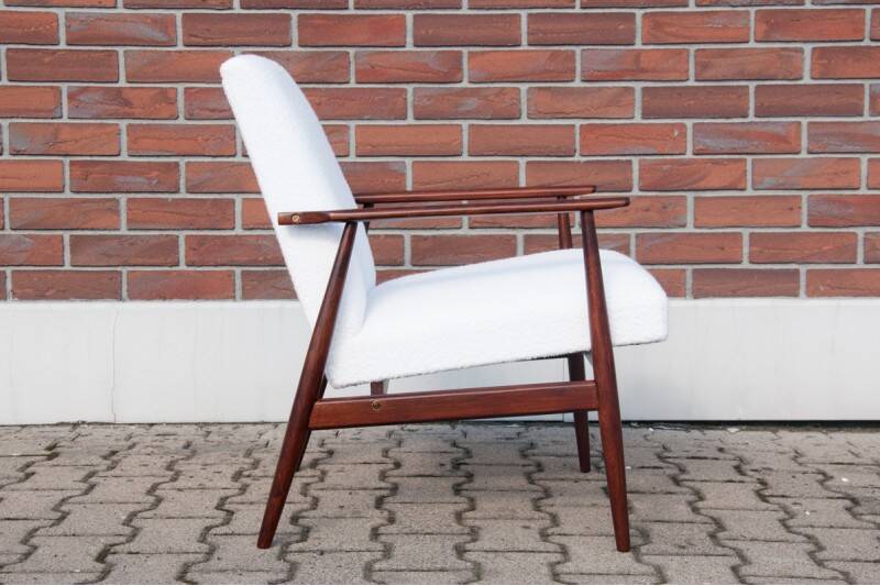 Lisek 300-190 armchairs, designed by H. Lis, Poland, 1960s. After renovation.