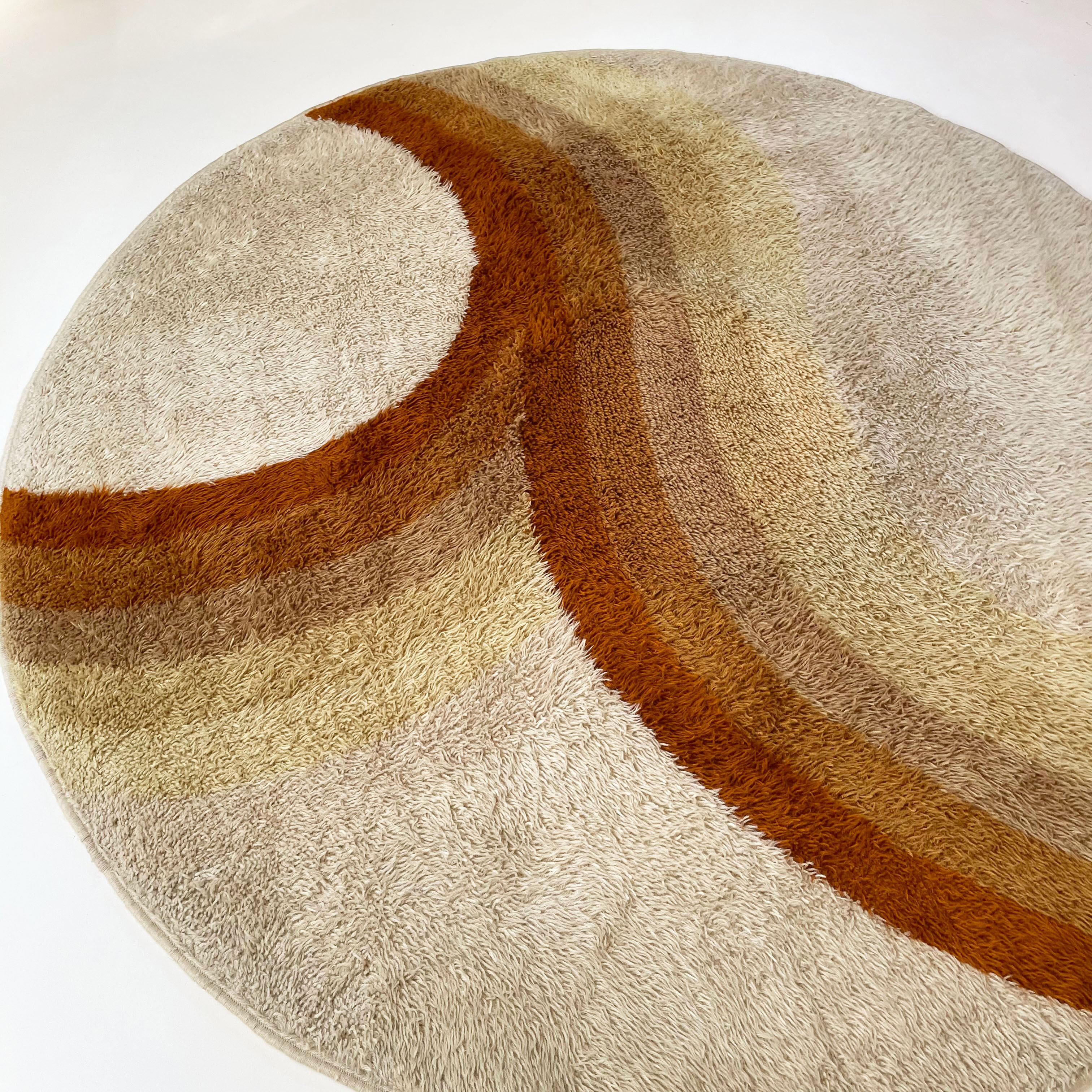 Pile rya rug by desso, netherlands