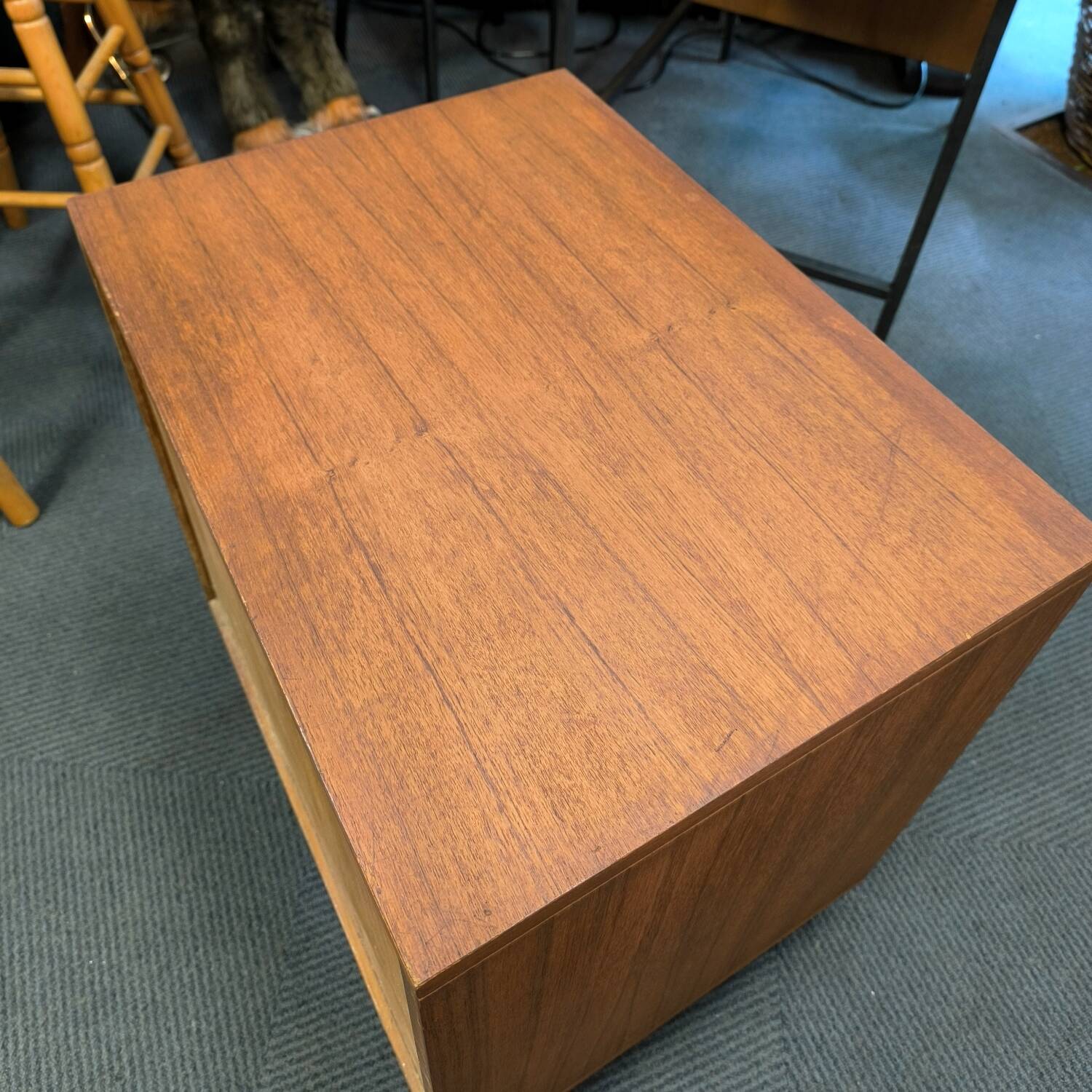 Commode moderniste circa 1960
