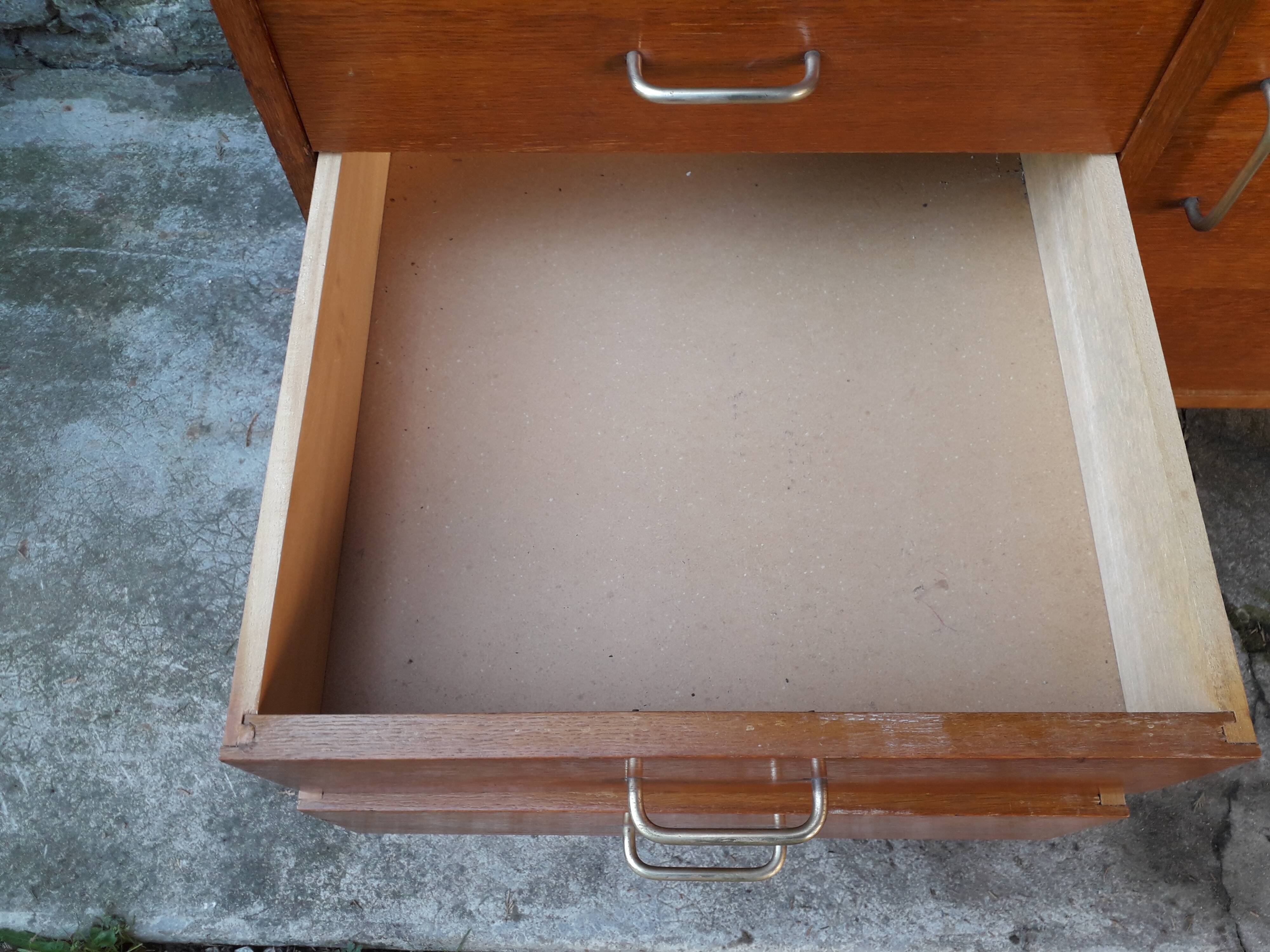 Vintage dresser compass feet
