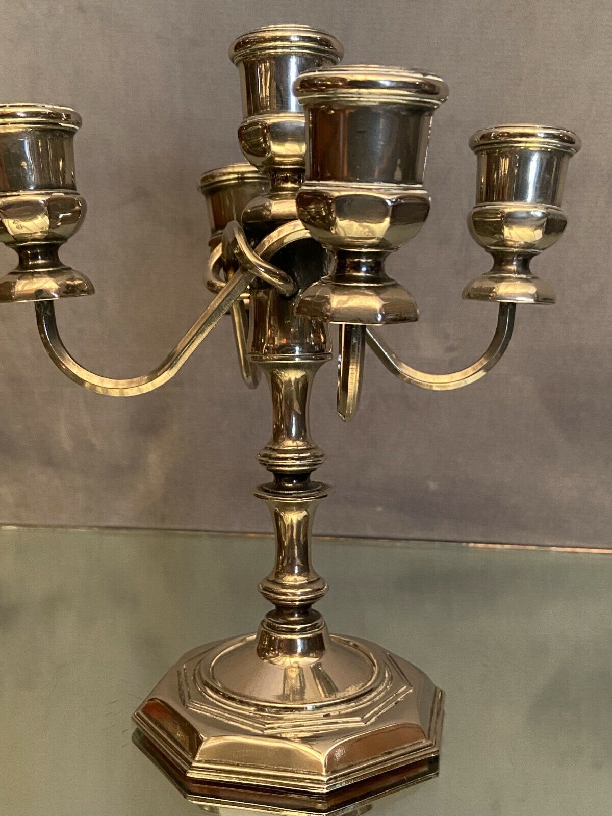 Regency-style 4-spoke metal chandelier with silver patina