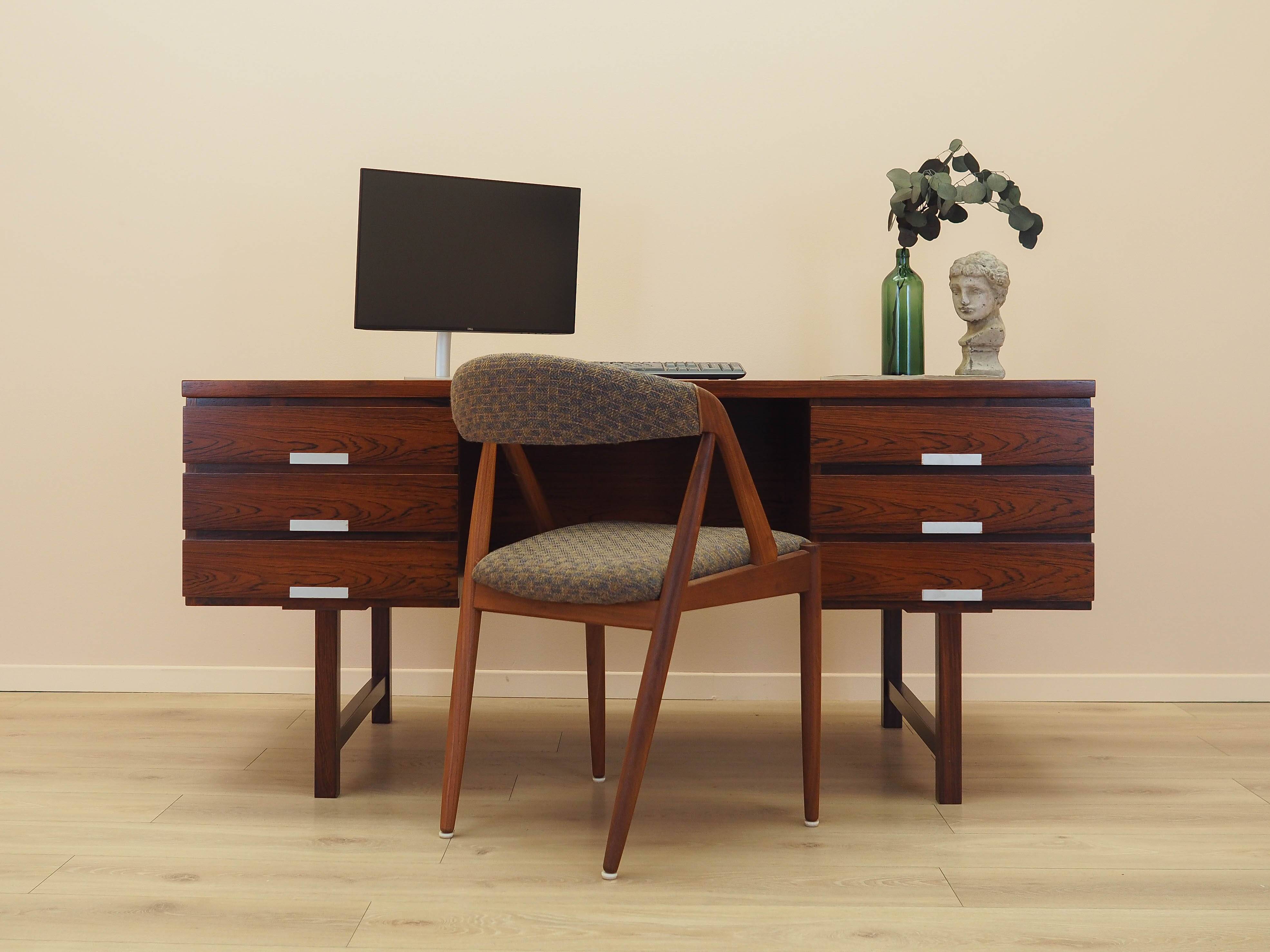 Rosewood desk, Danish design, 1970s, manufacturer: Eigil Petersens Møbelfab