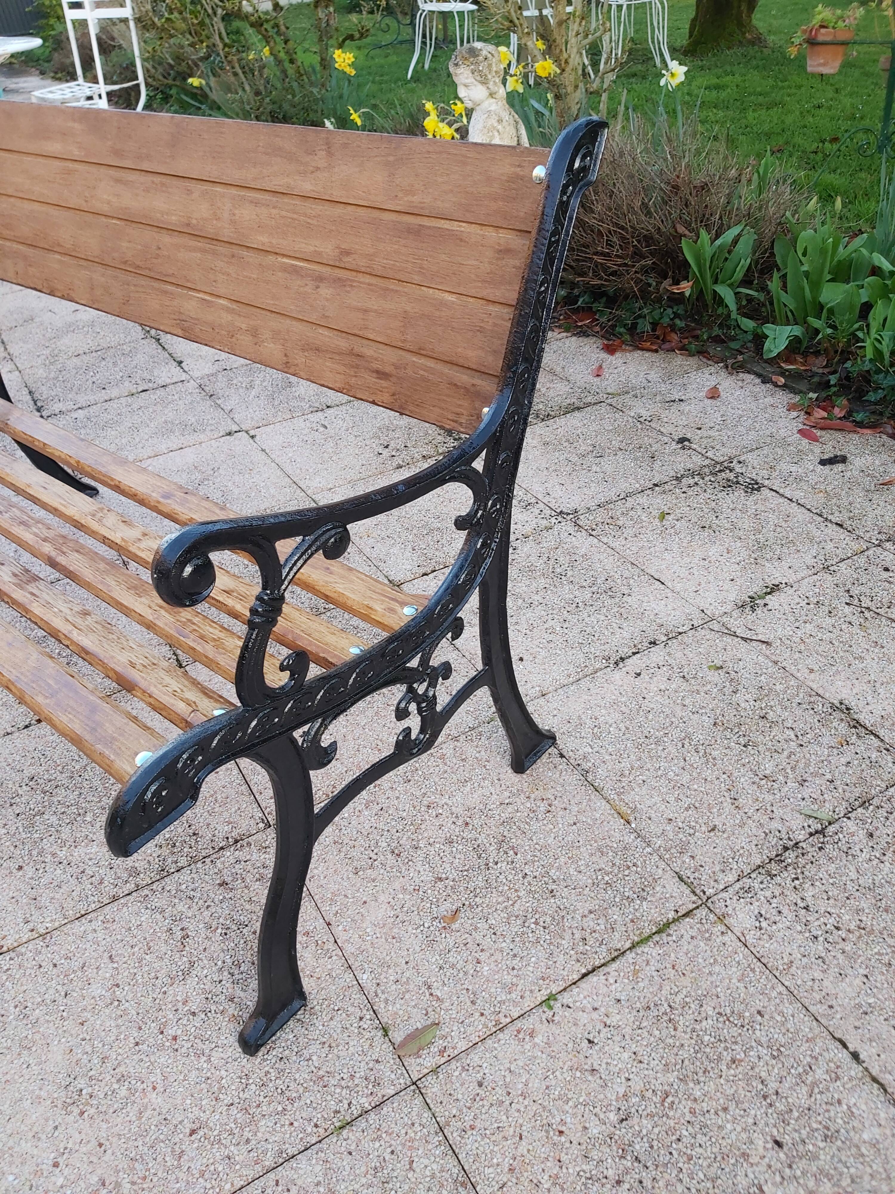 Garden bench
