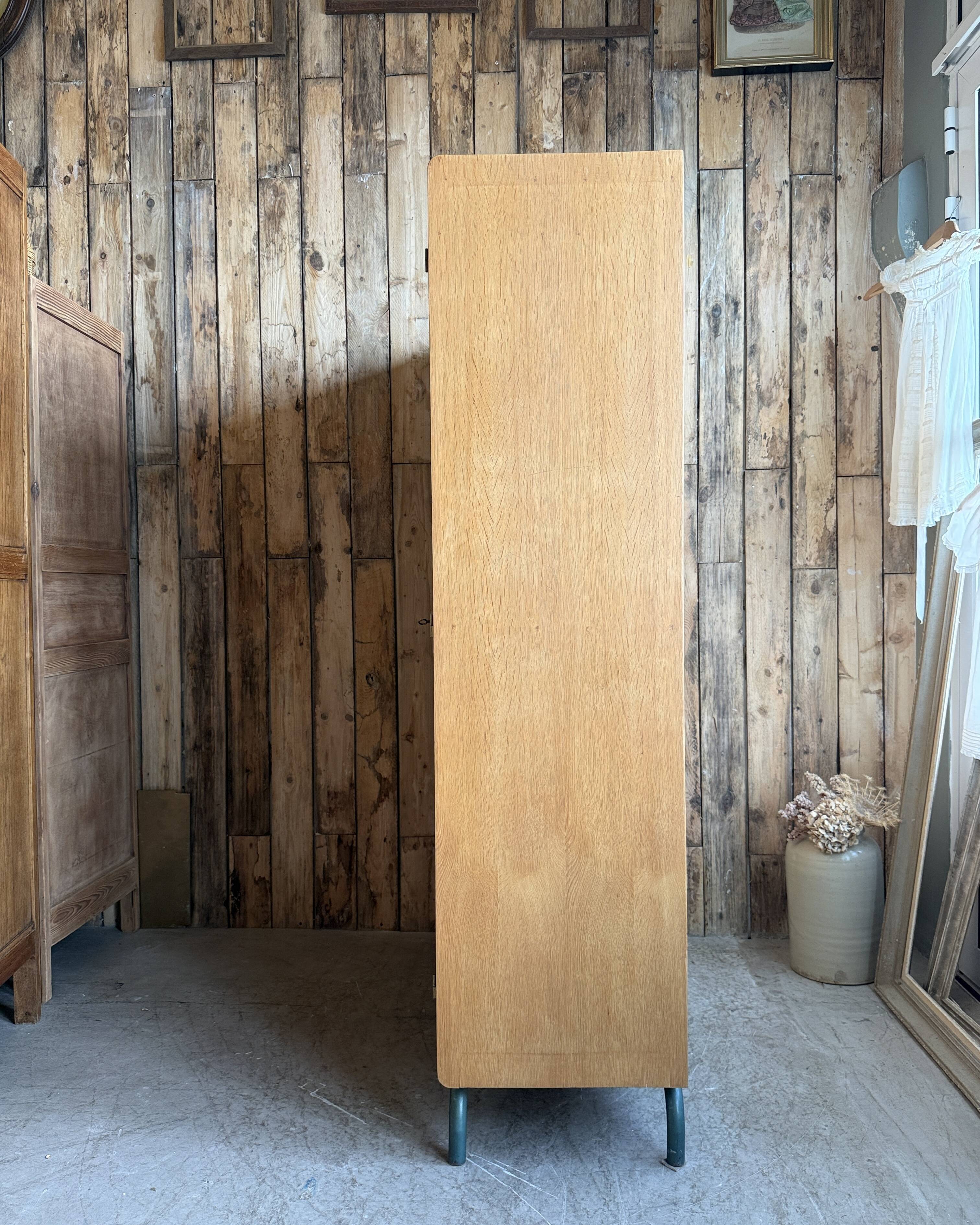 Vintage school display cabinet (renovated)