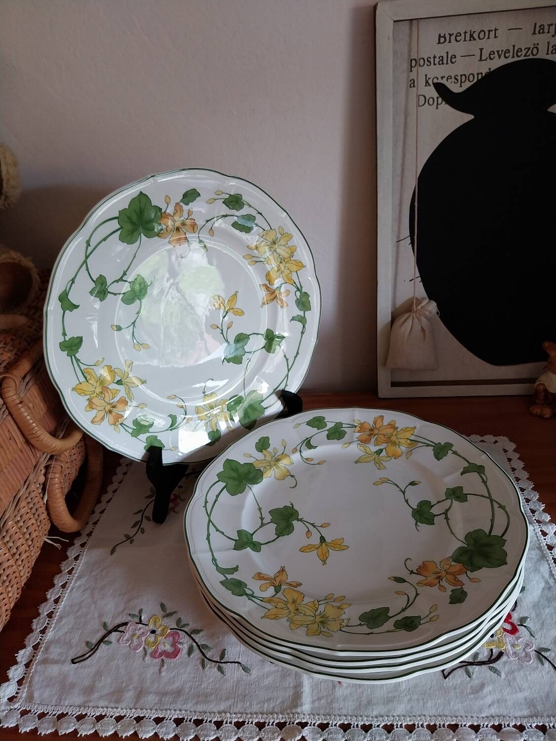 Villeroy&Boch dinner plates Geranium Malva model