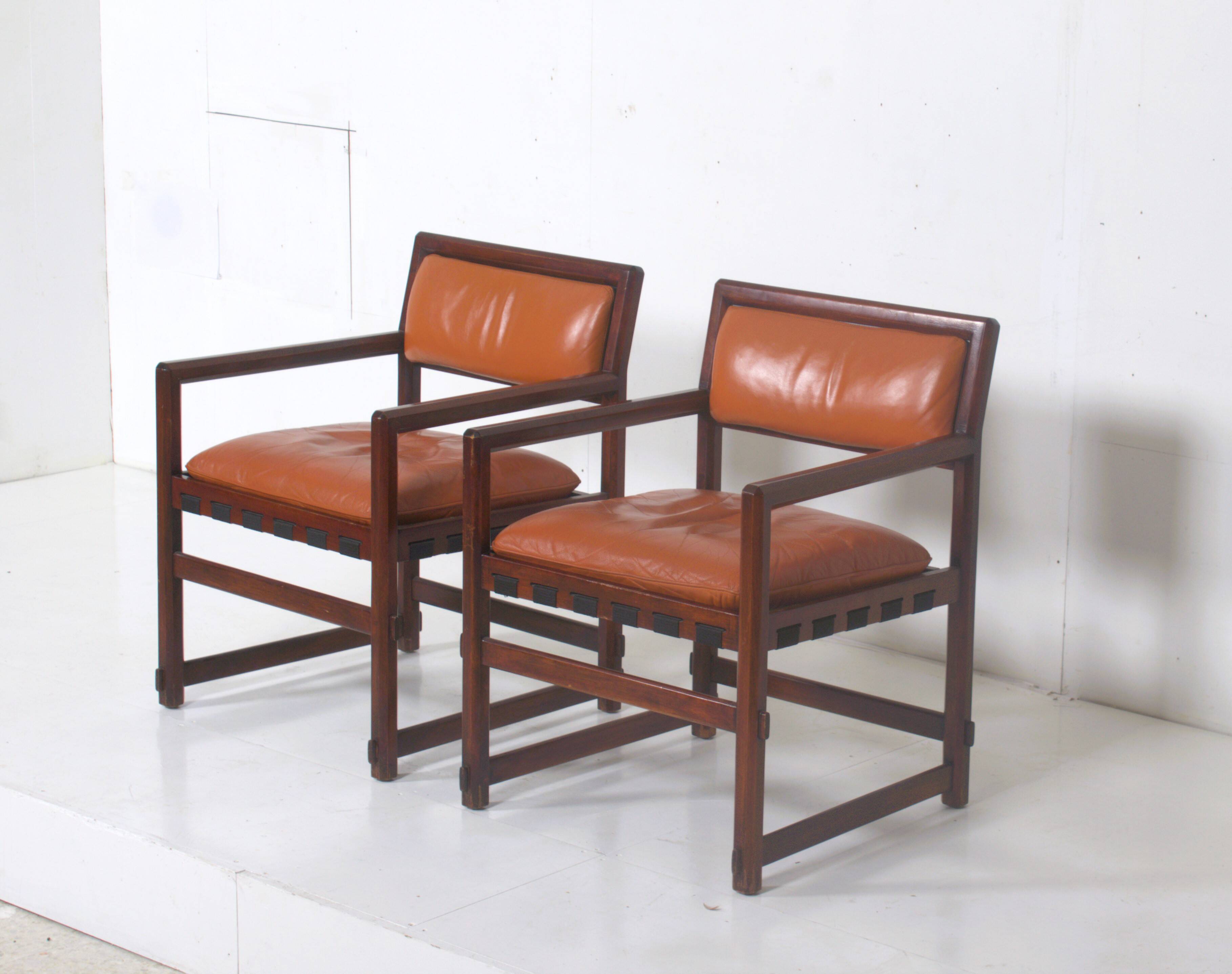 Pair of small leather dining seats or chairs by Edward Wormley