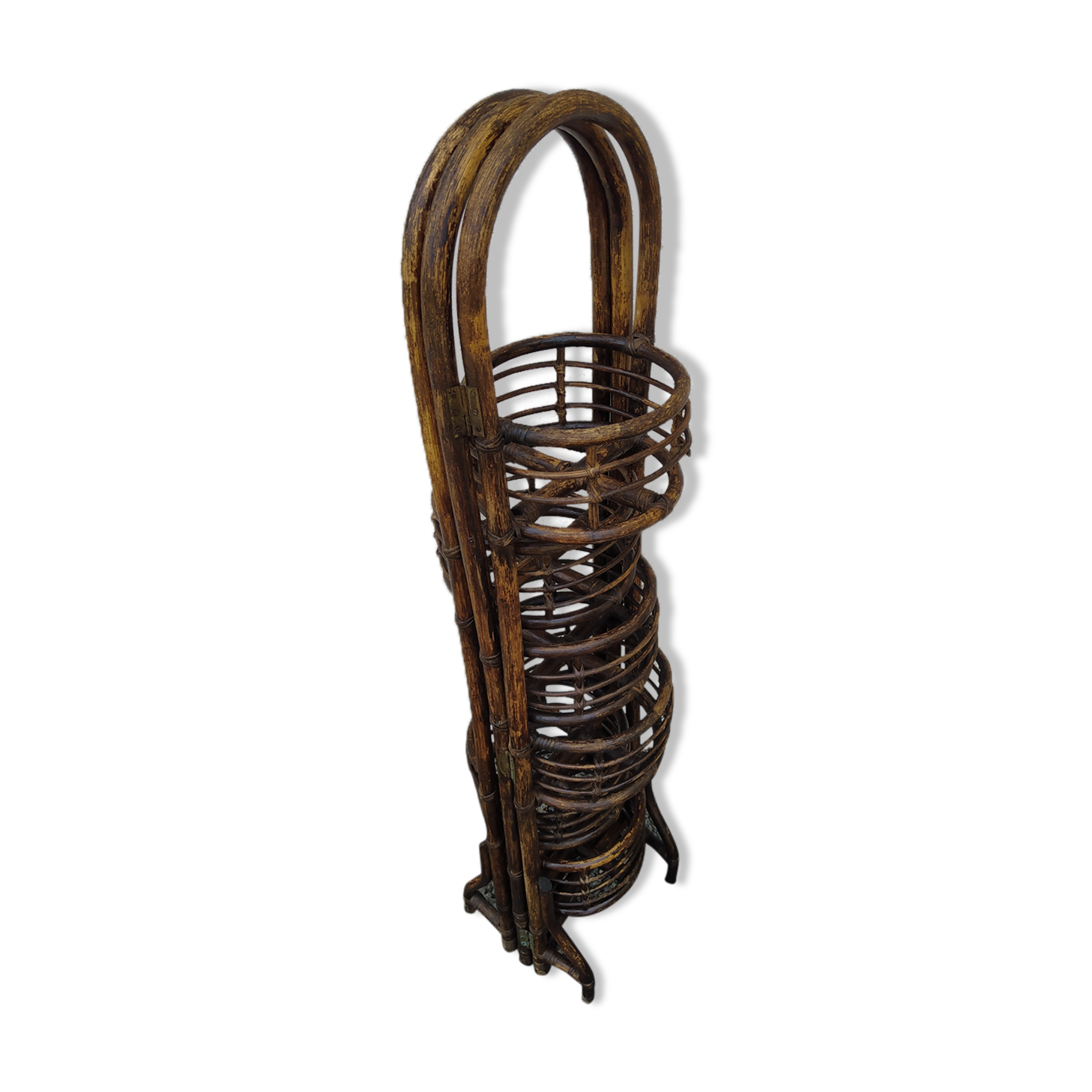 Screen / Vintage plant holder in rattan or bamboo