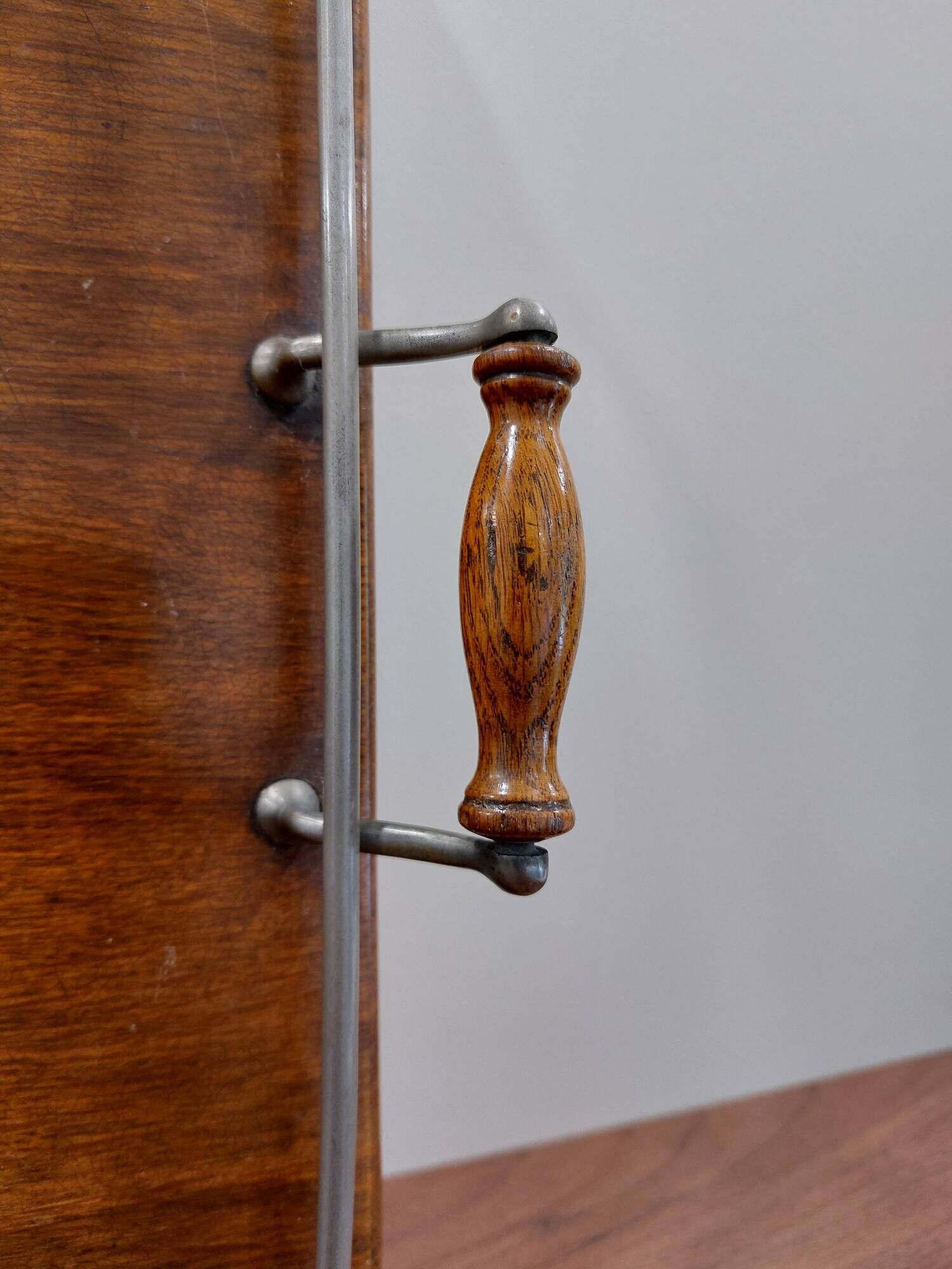 Wood serving tray with border