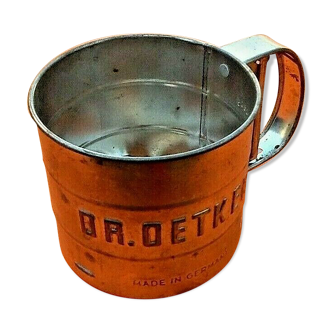 1960s mechanical sieve dr. oetker made in germany