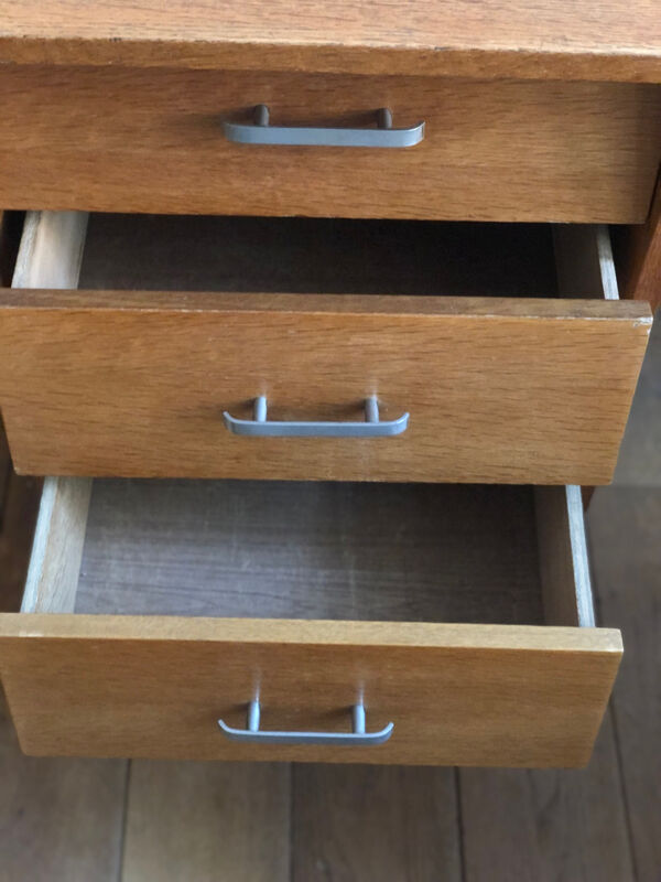 Bureau moderniste années 50